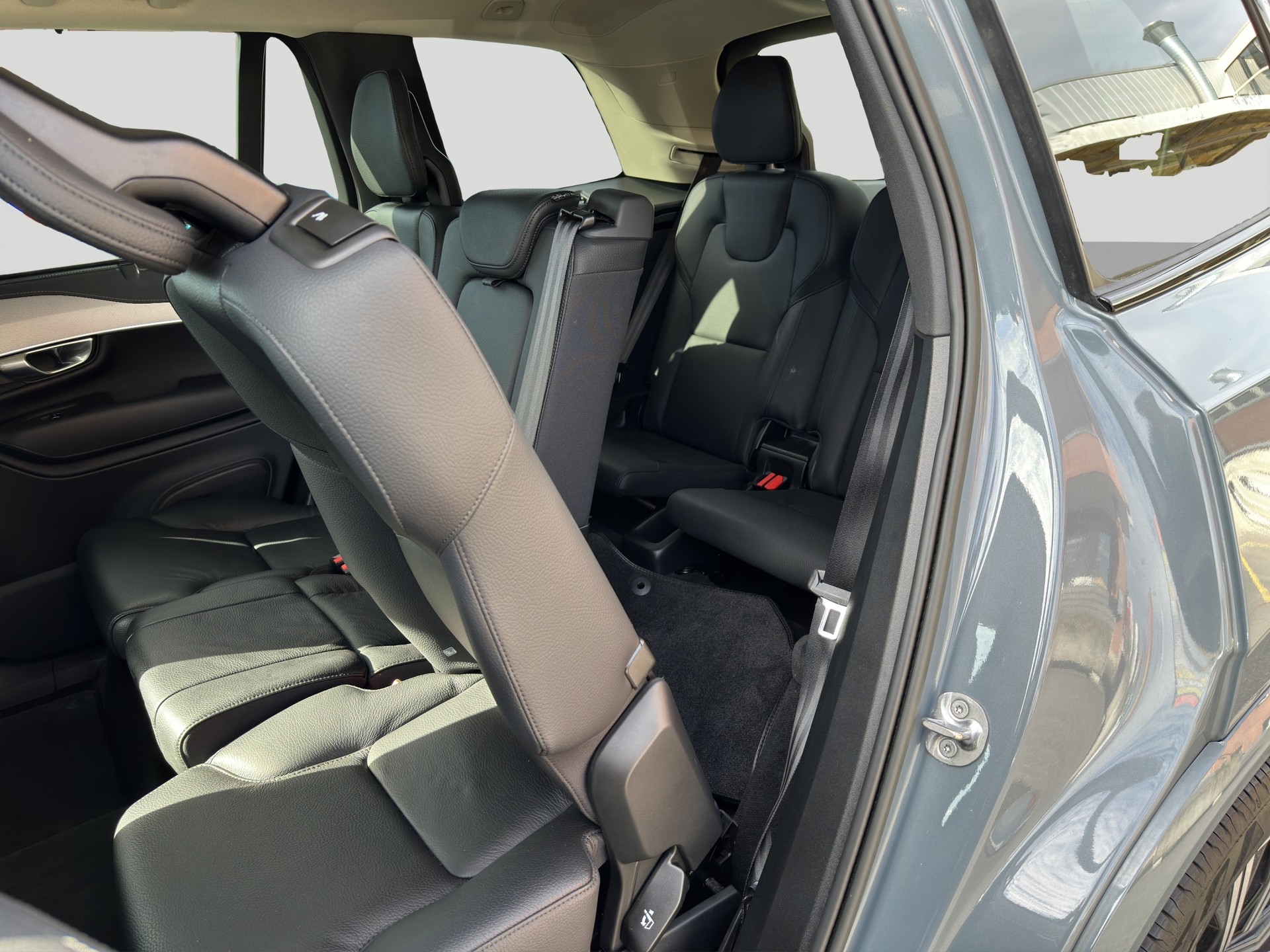 VOLVO XC90 B5 Diesel 7Pl. AWD Plus Dark Geartronic-image-12
