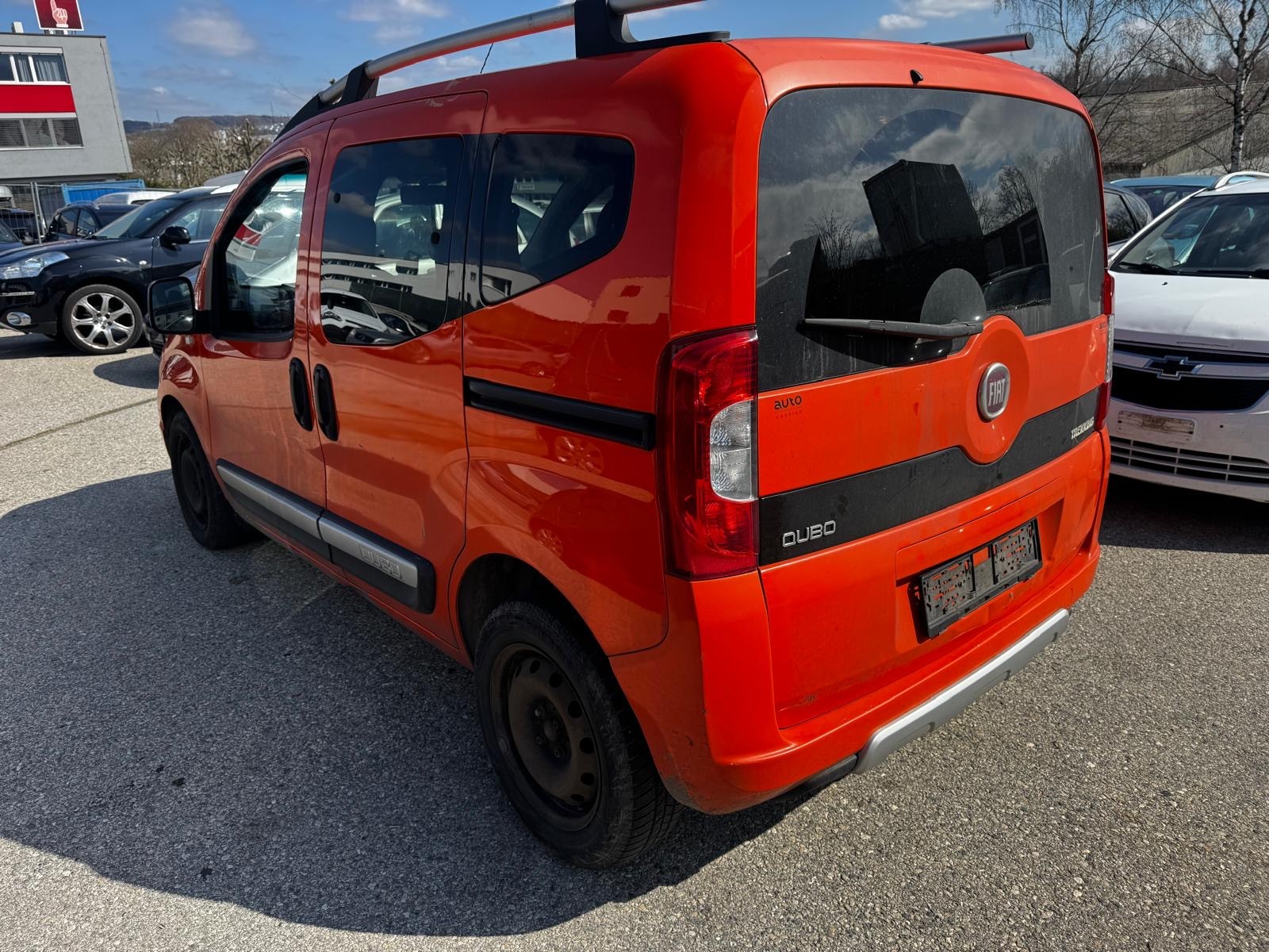FIAT Qubo 1.3 JTD Trekking-image-6