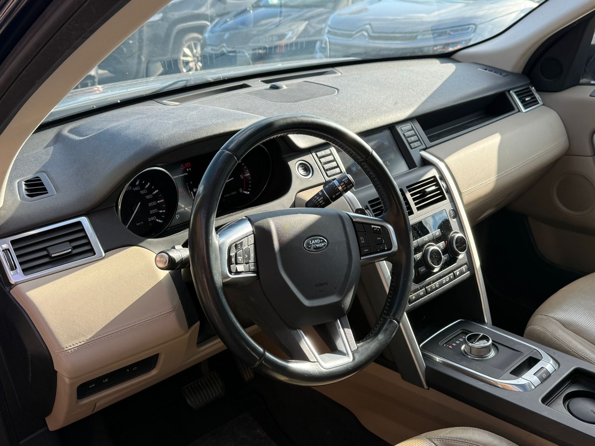 LAND ROVER Discovery Sport 2.0 TD4 Pure AT9-image-12