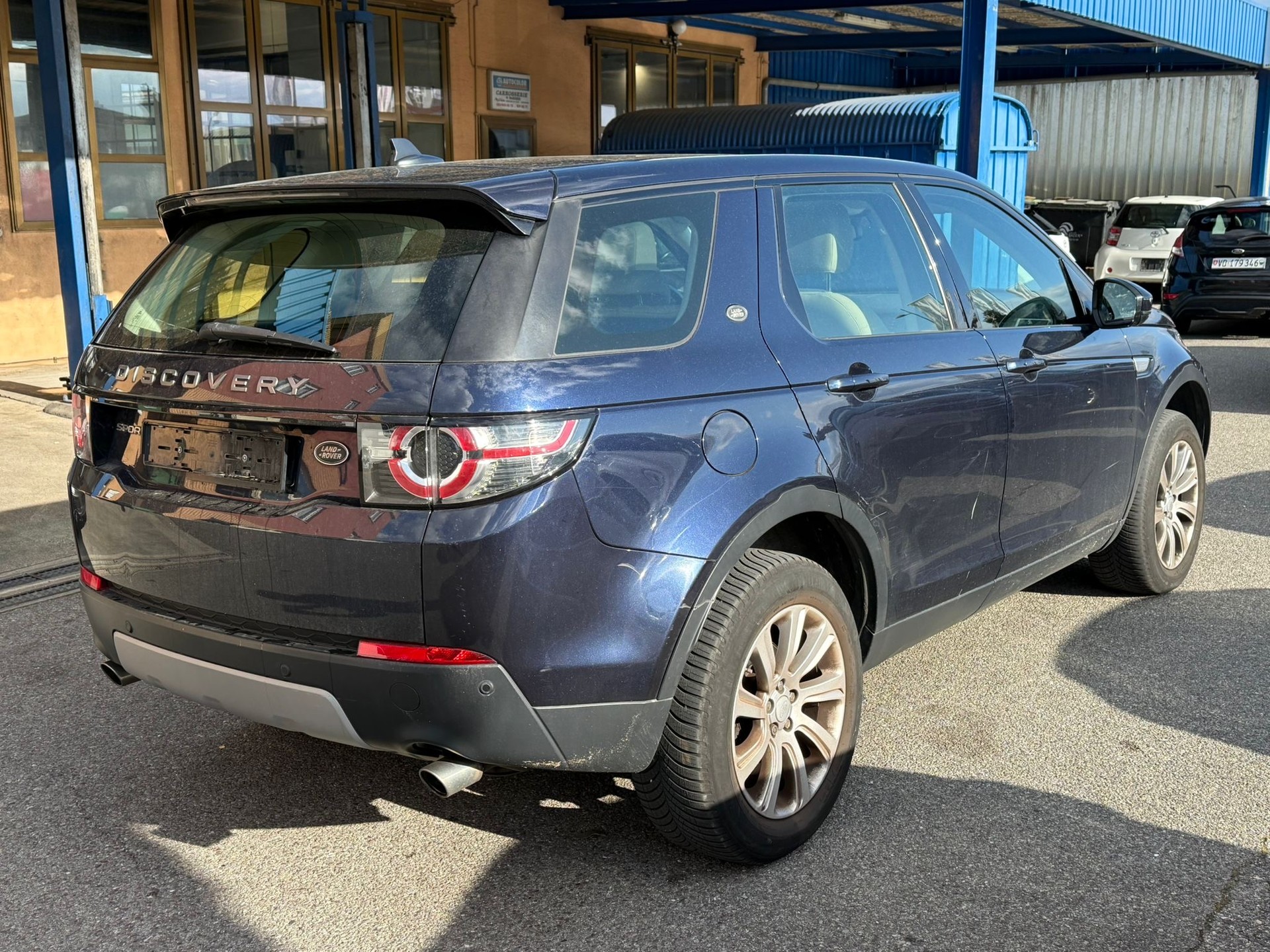 LAND ROVER Discovery Sport 2.0 TD4 Pure AT9-image-5