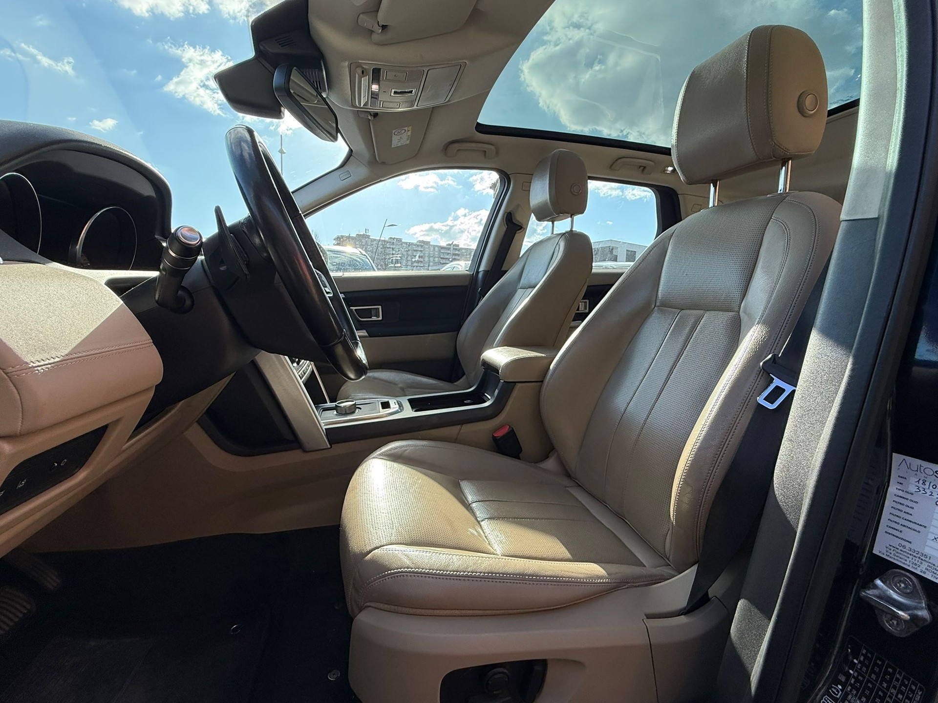LAND ROVER Discovery Sport 2.0 TD4 Pure AT9-image-10
