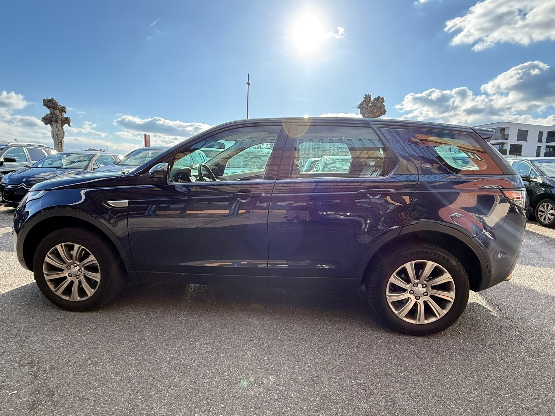 LAND ROVER Discovery Sport 2.0 TD4 Pure AT9-image-3