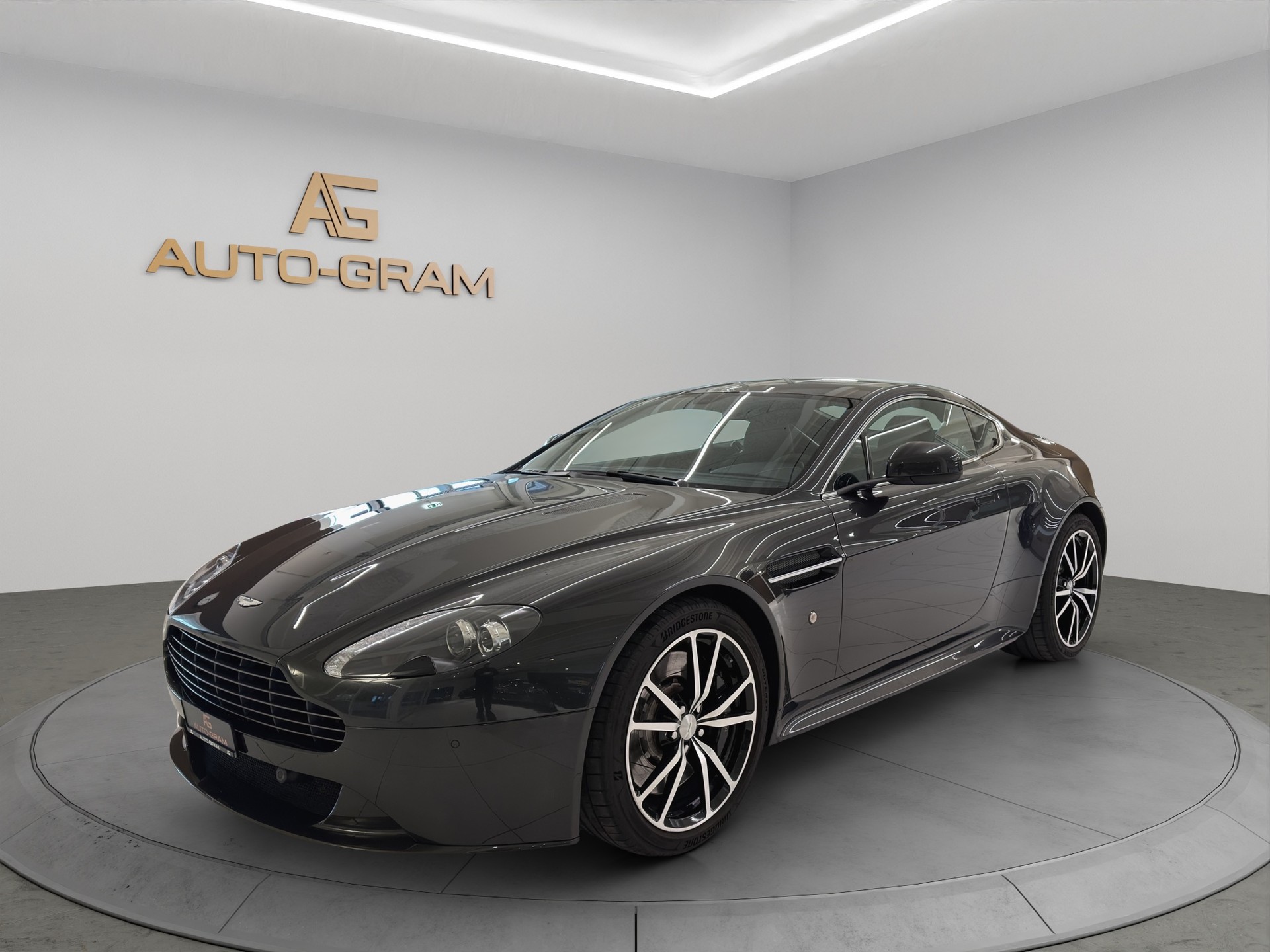 ASTON MARTIN V8 Vantage 4.7 S Sportshift