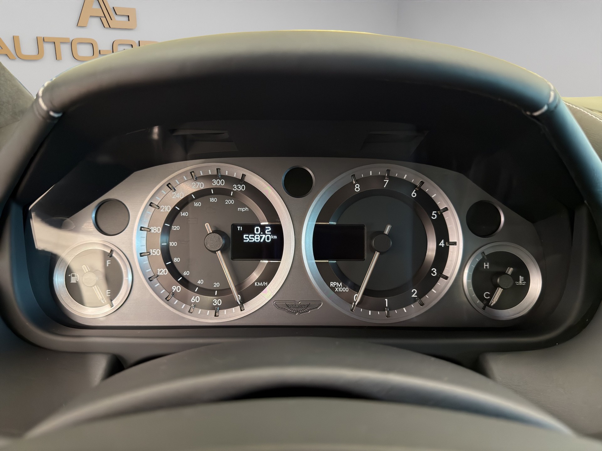 ASTON MARTIN V8 Vantage 4.7 S Sportshift-image-15
