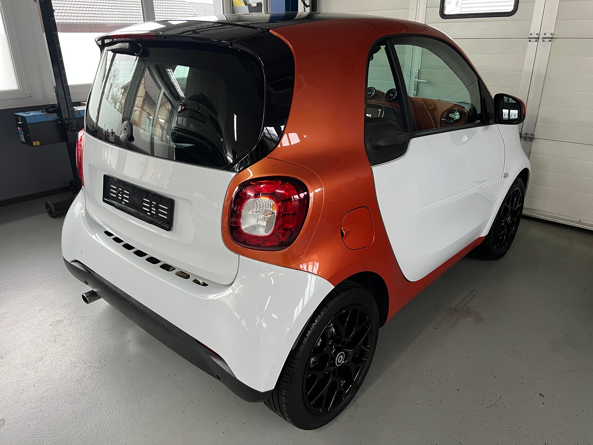 SMART fortwo Edition # 1-image-3
