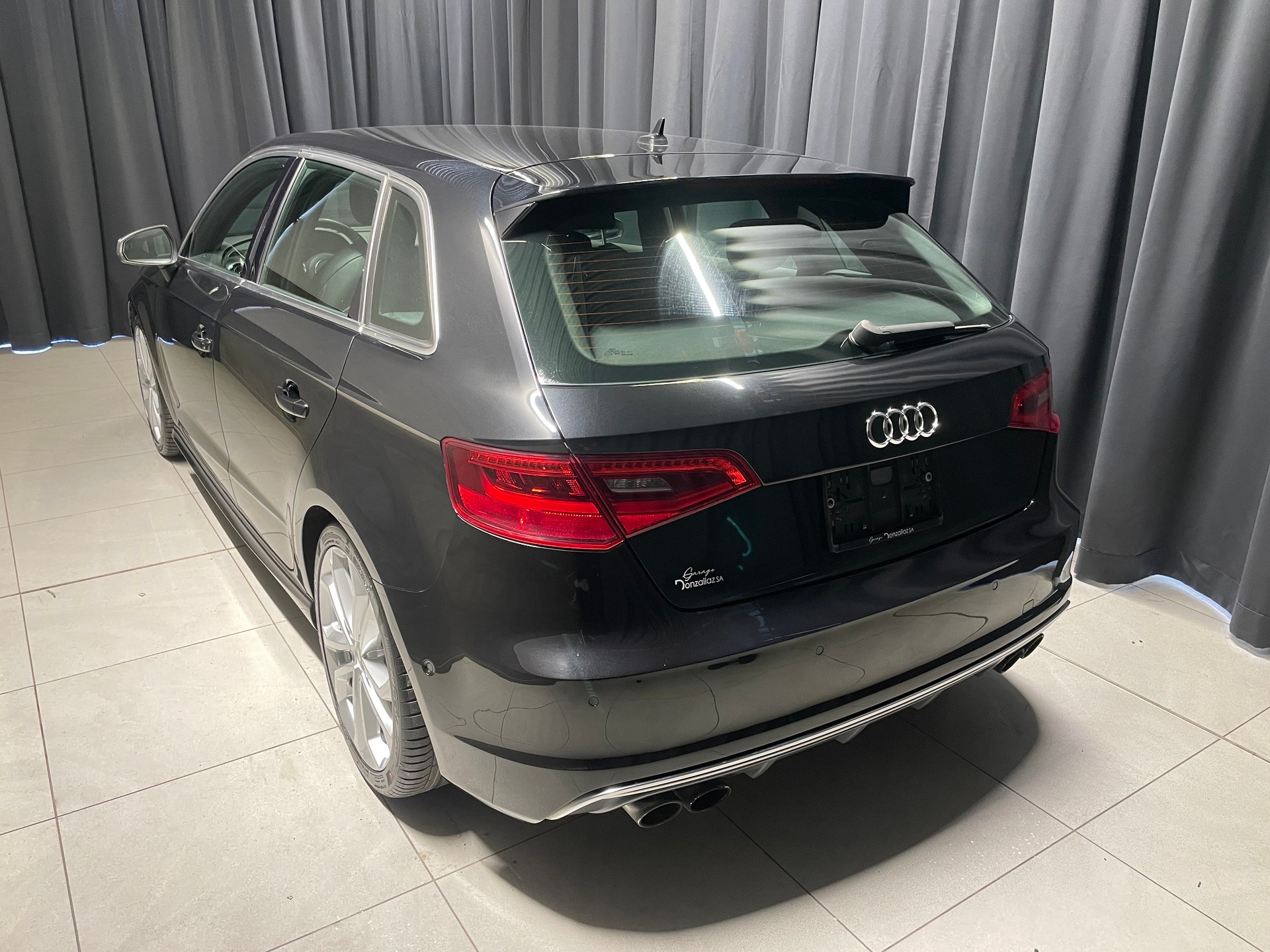 AUDI S3 Sportback 2.0 TFSI quattro S-tronic (65)-image-3