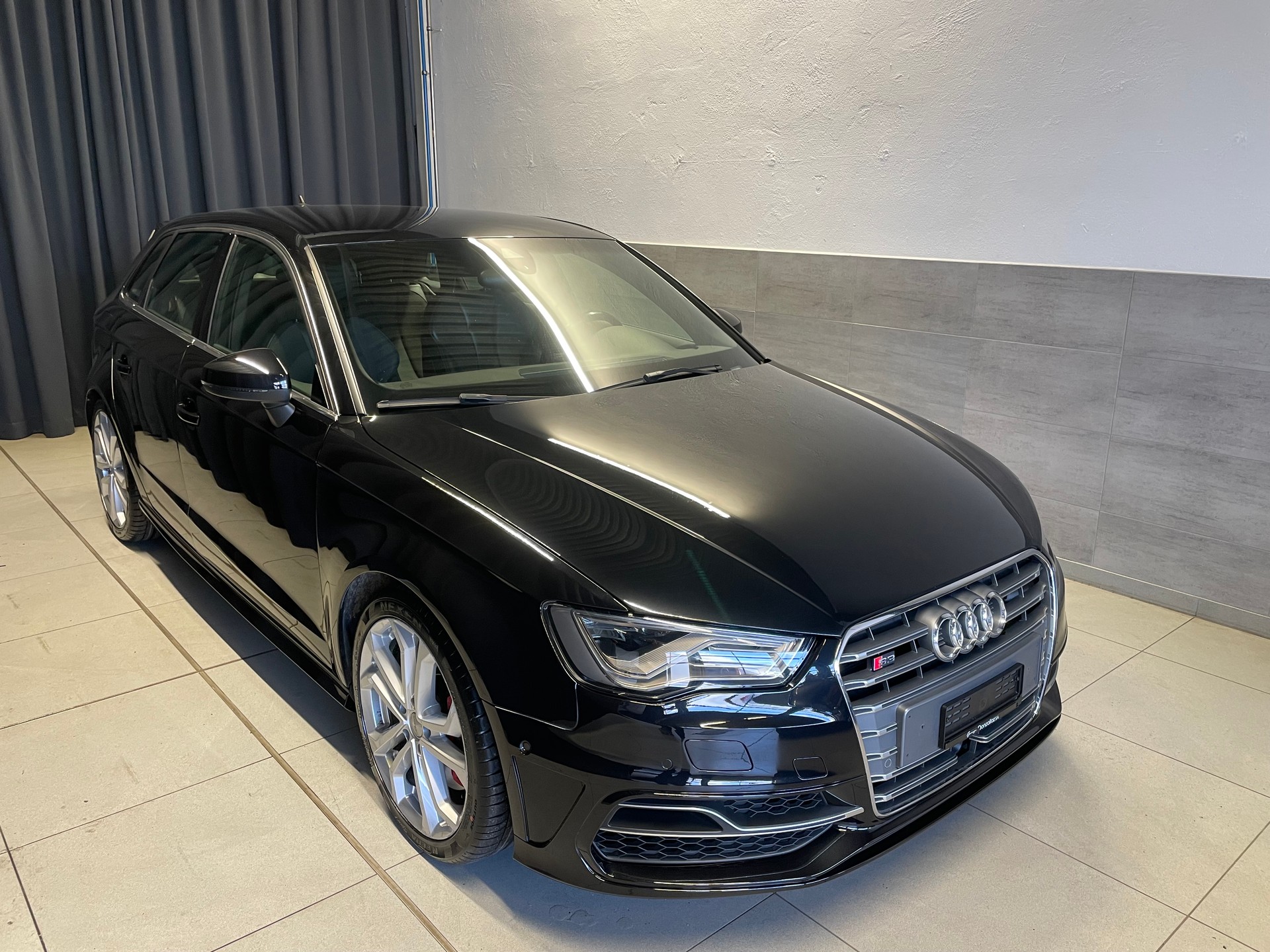 AUDI S3 Sportback 2.0 TFSI quattro S-tronic (65)-image-0