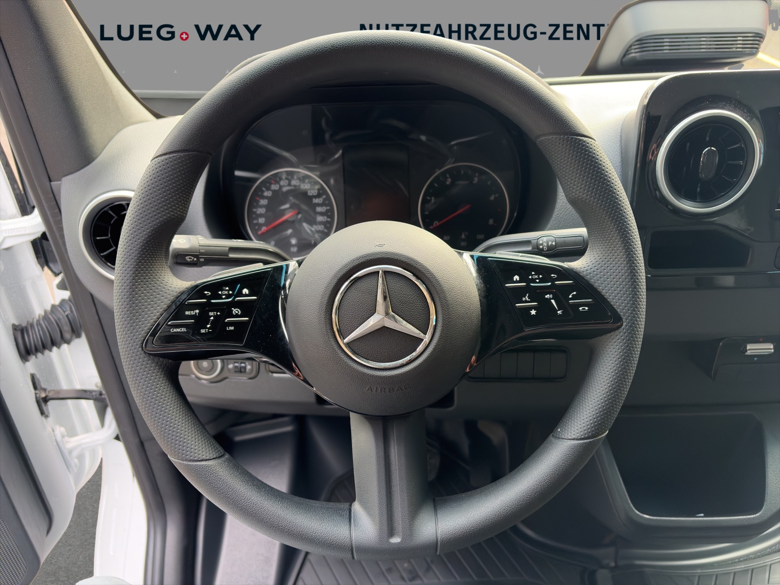 MERCEDES-BENZ Sprinter 319 CDI Pro Lang 9G-TRONIC-image-11