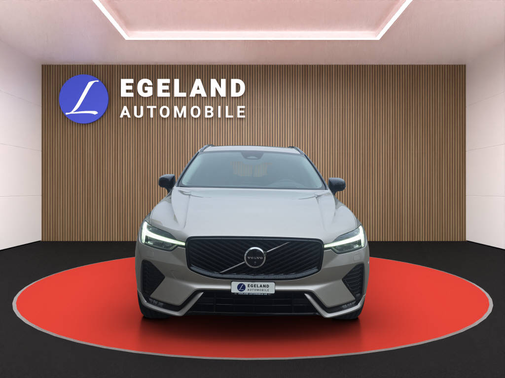 VOLVO XC60 2.0 B5 MH Plus Dark AWD-image-2