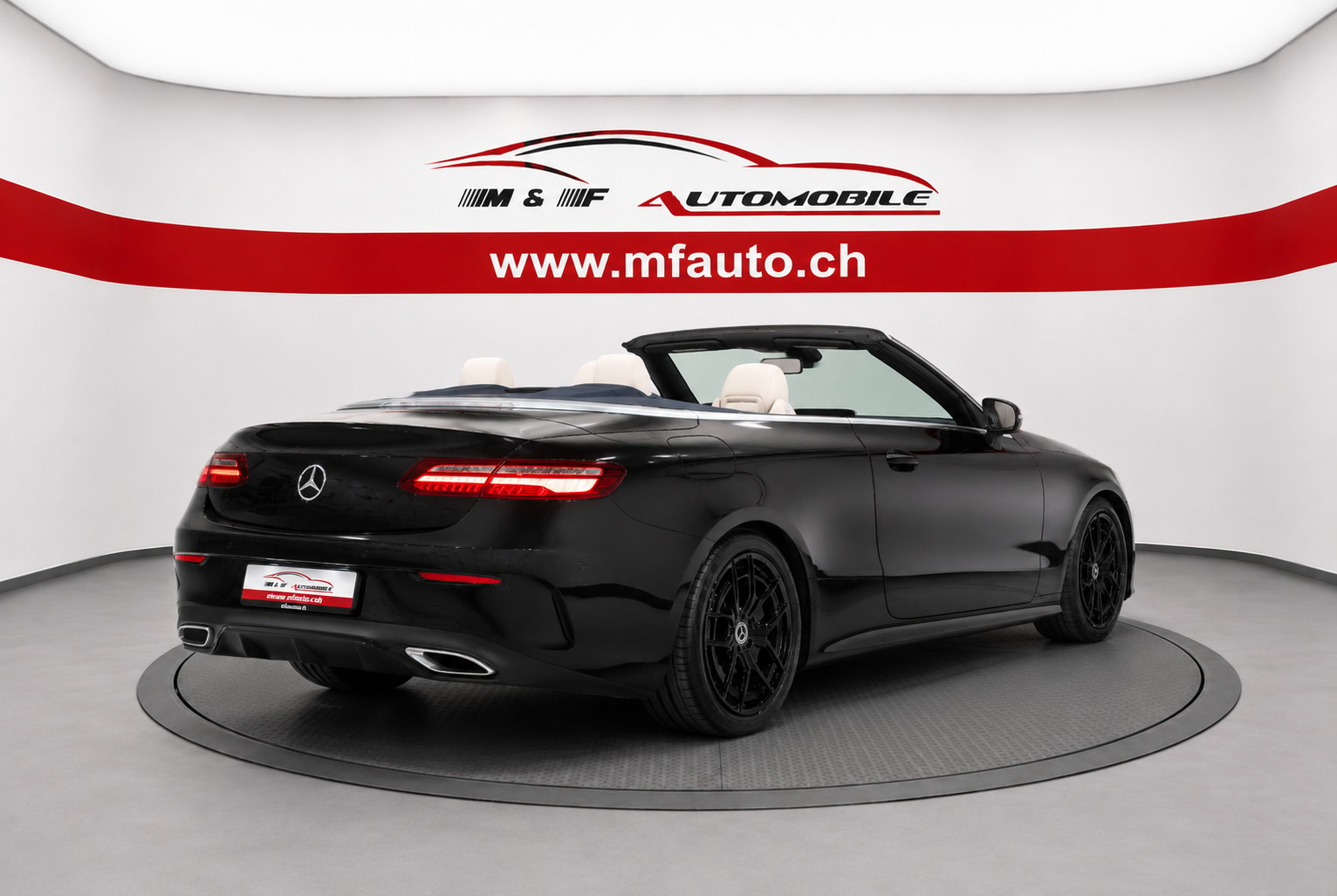 MERCEDES-BENZ E 200 AMG Line Cabriolet-image-5