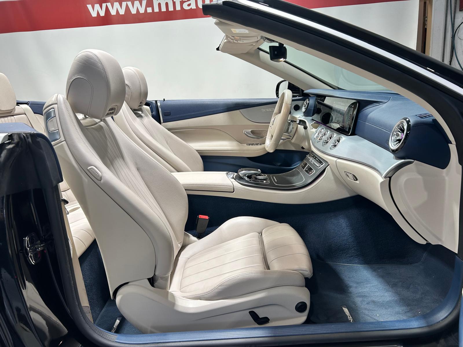 MERCEDES-BENZ E 200 AMG Line Cabriolet-image-8