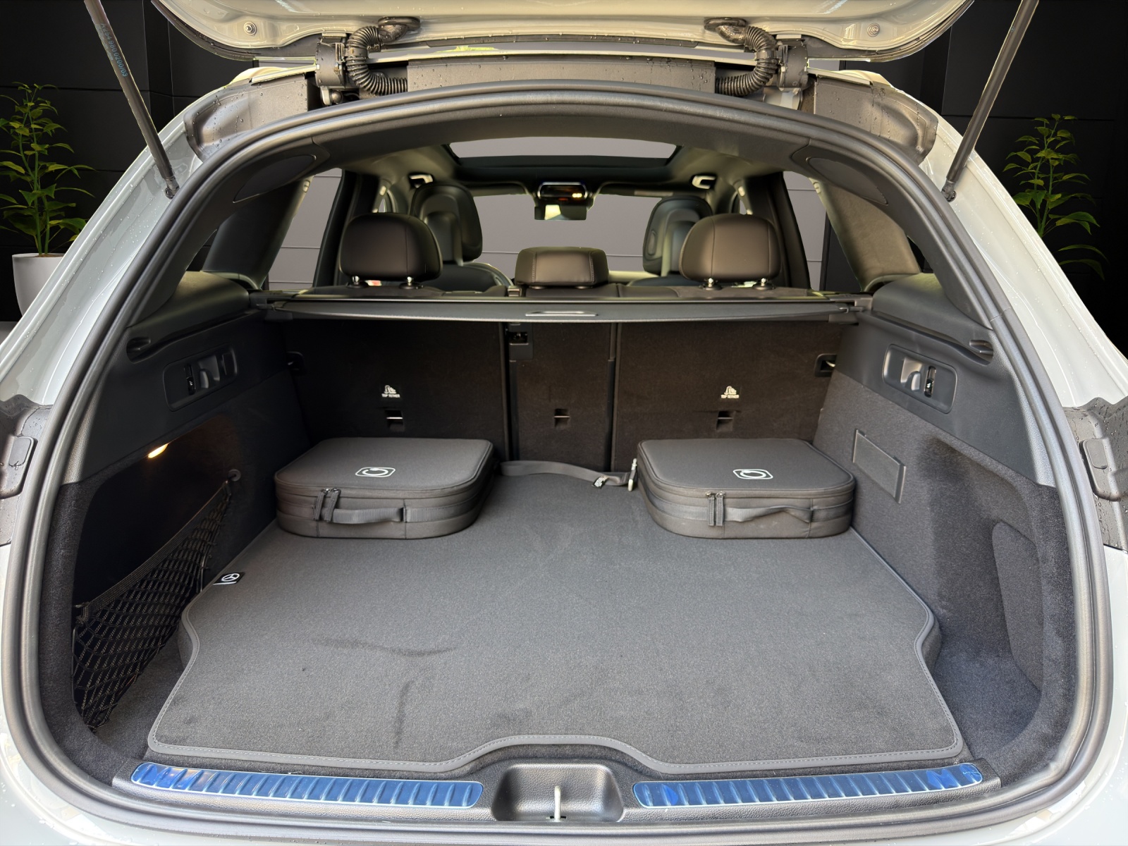 Image MERCEDES-BENZ GLC-400 GLC 400 e 4Matic EQ Star 9G-Tronic