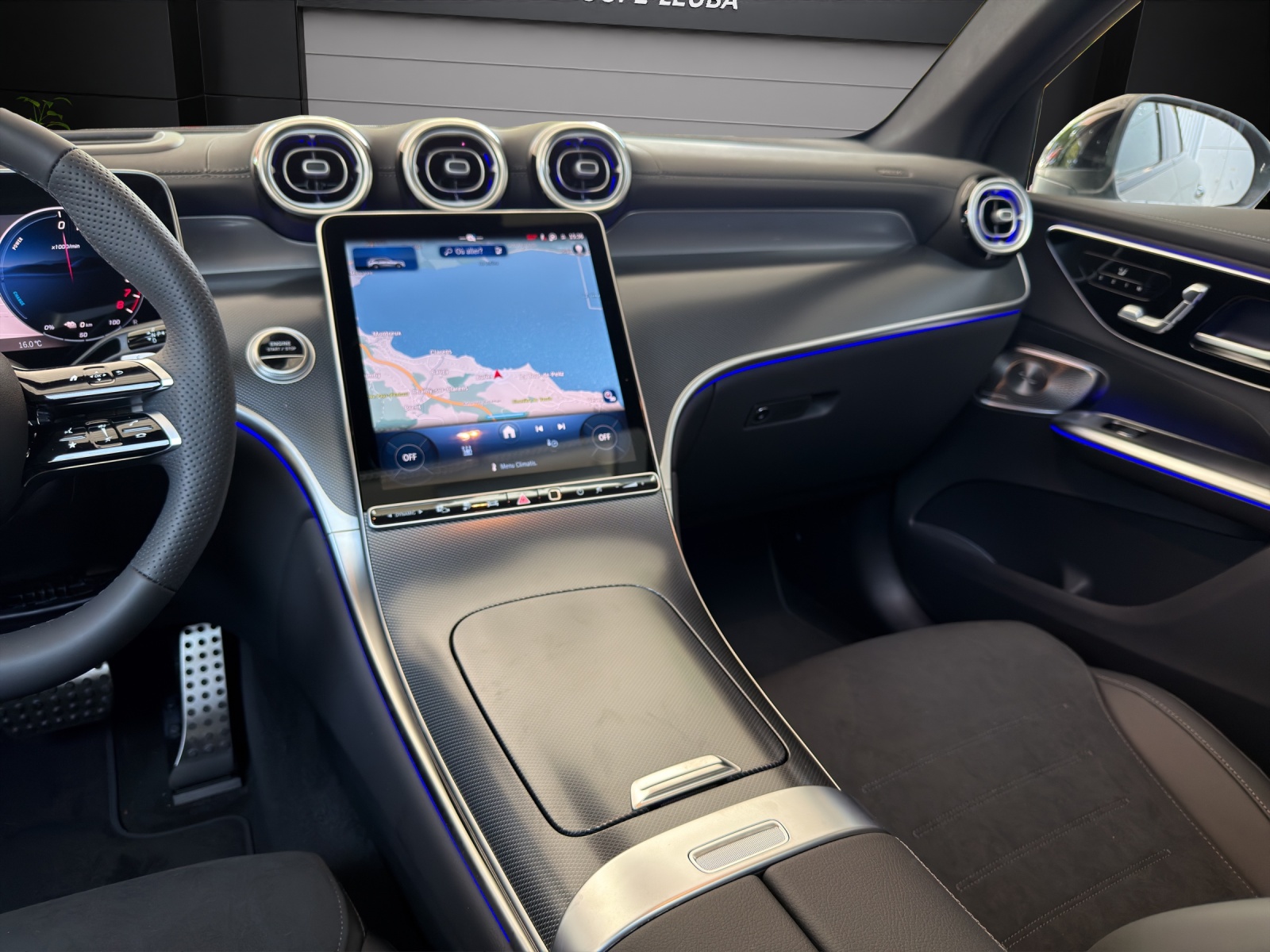 Image MERCEDES-BENZ GLC-400 GLC 400 e 4Matic EQ Star 9G-Tronic