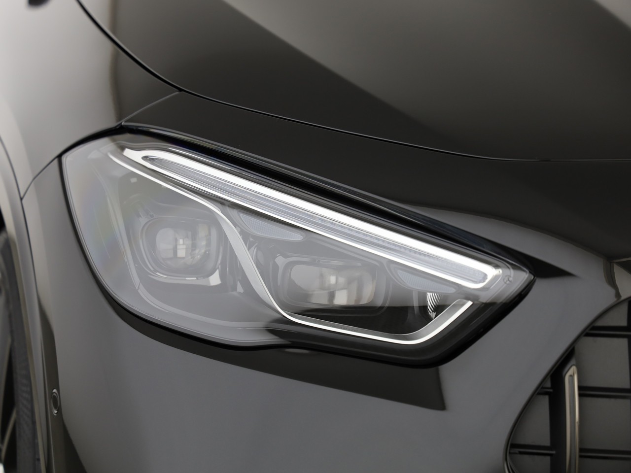 MERCEDES-BENZ GLA AMG 35 4Matic 8G-DCT-image-20