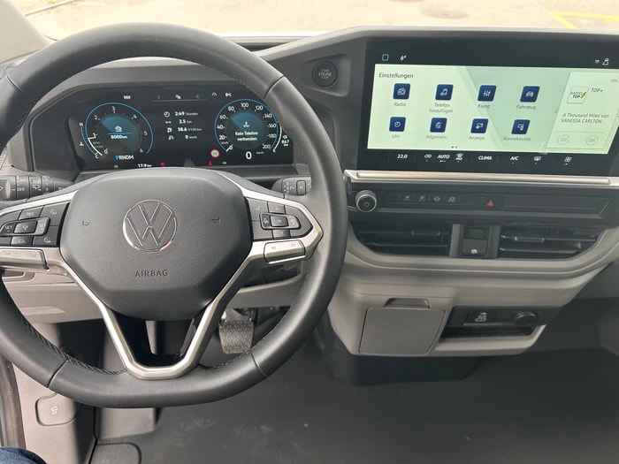 VW Transporter 2.0 TDI Automat-image-14