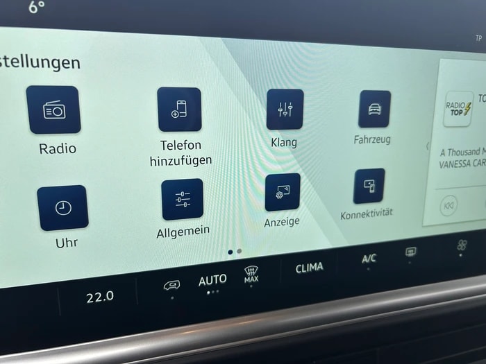 VW Transporter 2.0 TDI Automat-image-15