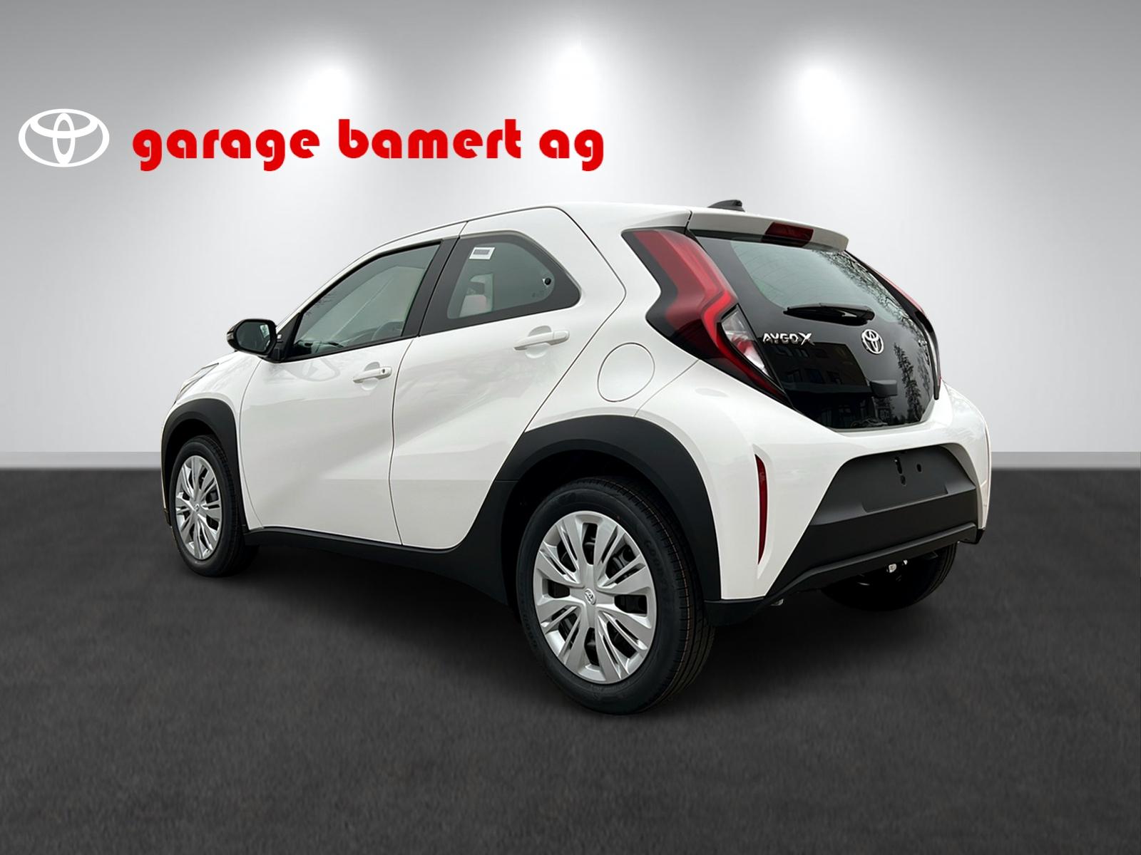 TOYOTA Aygo X 1.5 VVT-i HSD Comfort-image-3