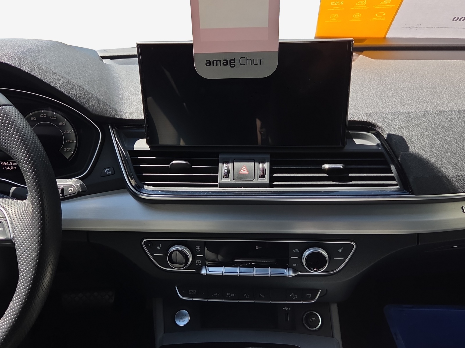 AUDI Q5 50 TFSI e PHEV Black Edition quattro S-tronic-image-10