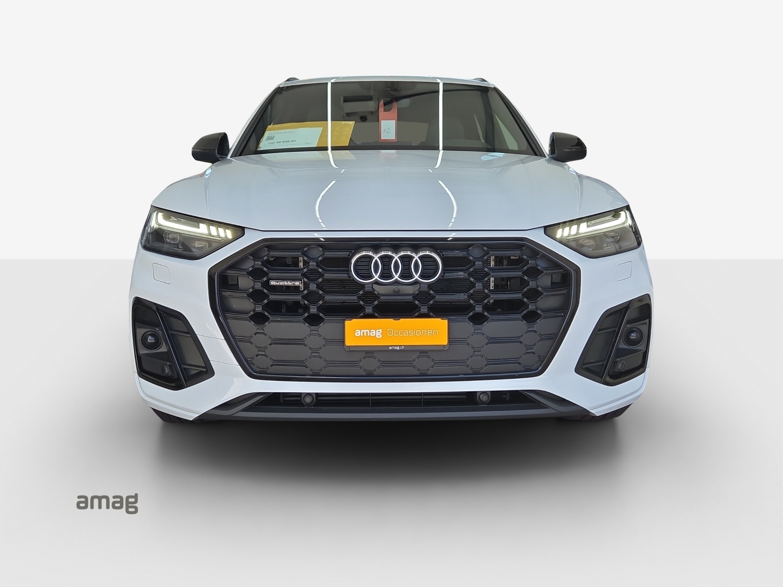 AUDI Q5 50 TFSI e PHEV Black Edition quattro S-tronic-image-6