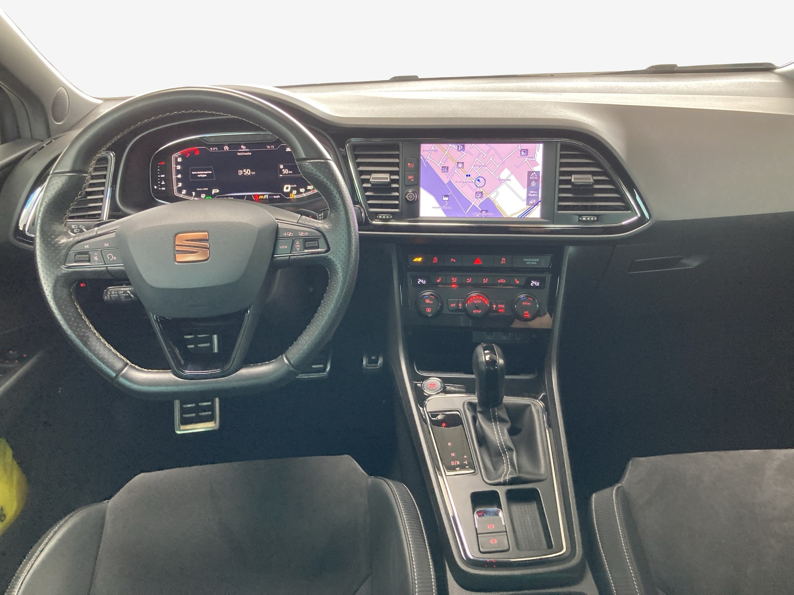 SEAT Leon ST 2.0 TSI Swiss Cupra 300 4 Drive DSG-image-8