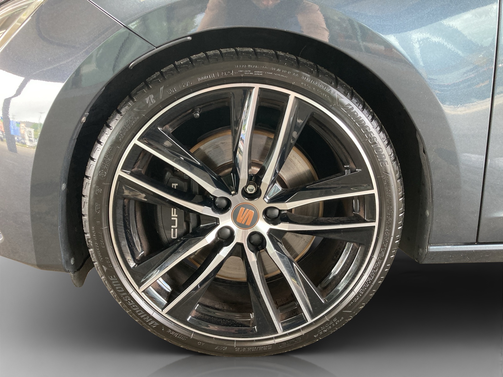 SEAT Leon ST 2.0 TSI Swiss Cupra 300 4 Drive DSG-image-15