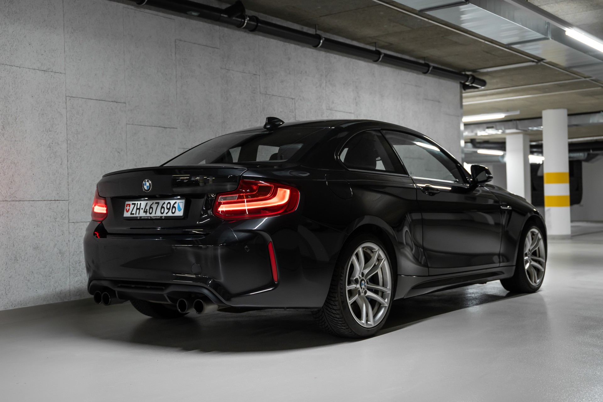 BMW M2-image-3