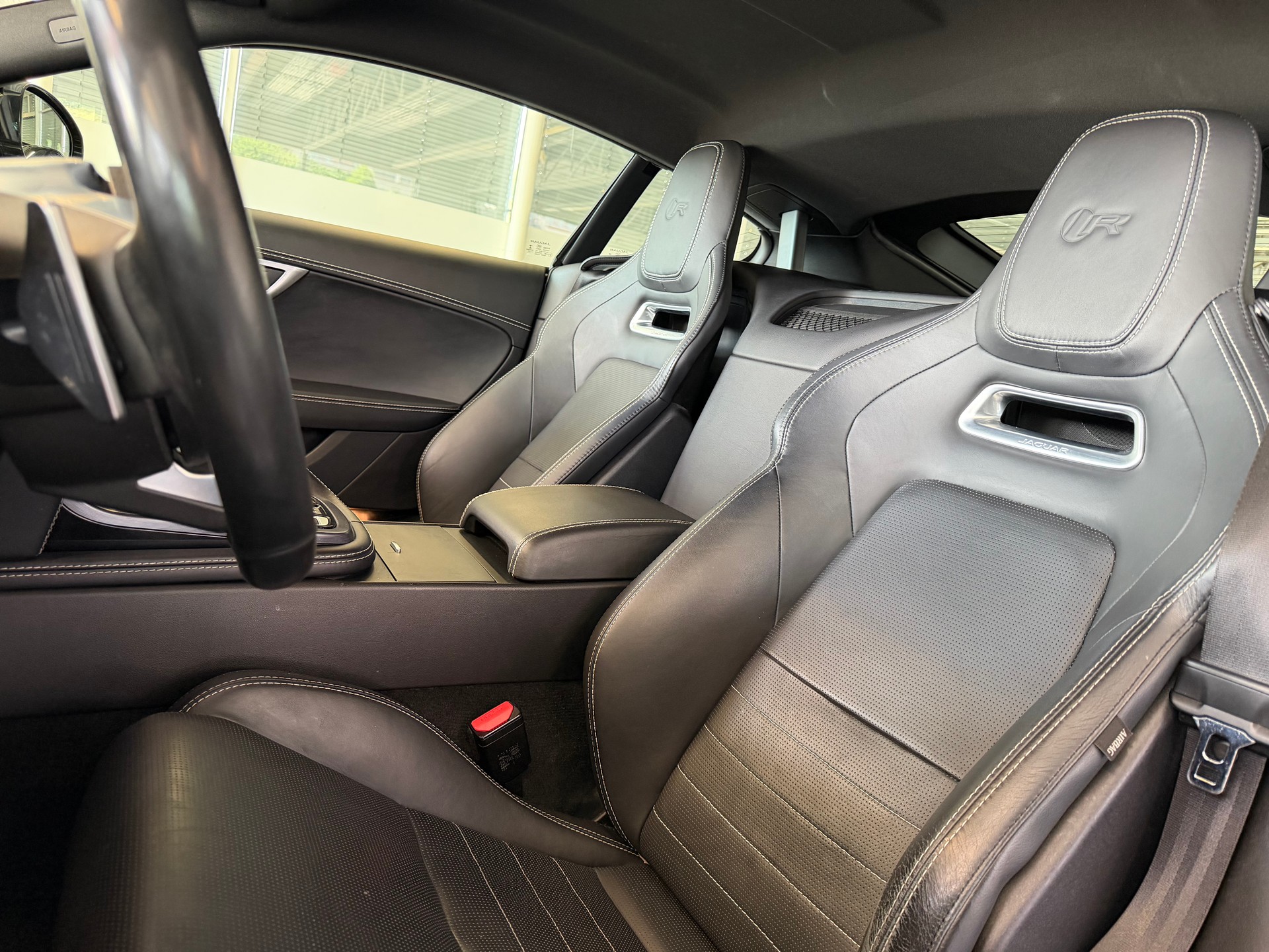 JAGUAR F-Type Coupé 5.0 V8 S/C R AWD Automatik | Satter V8 Sound | OHNE OPF | -image-13