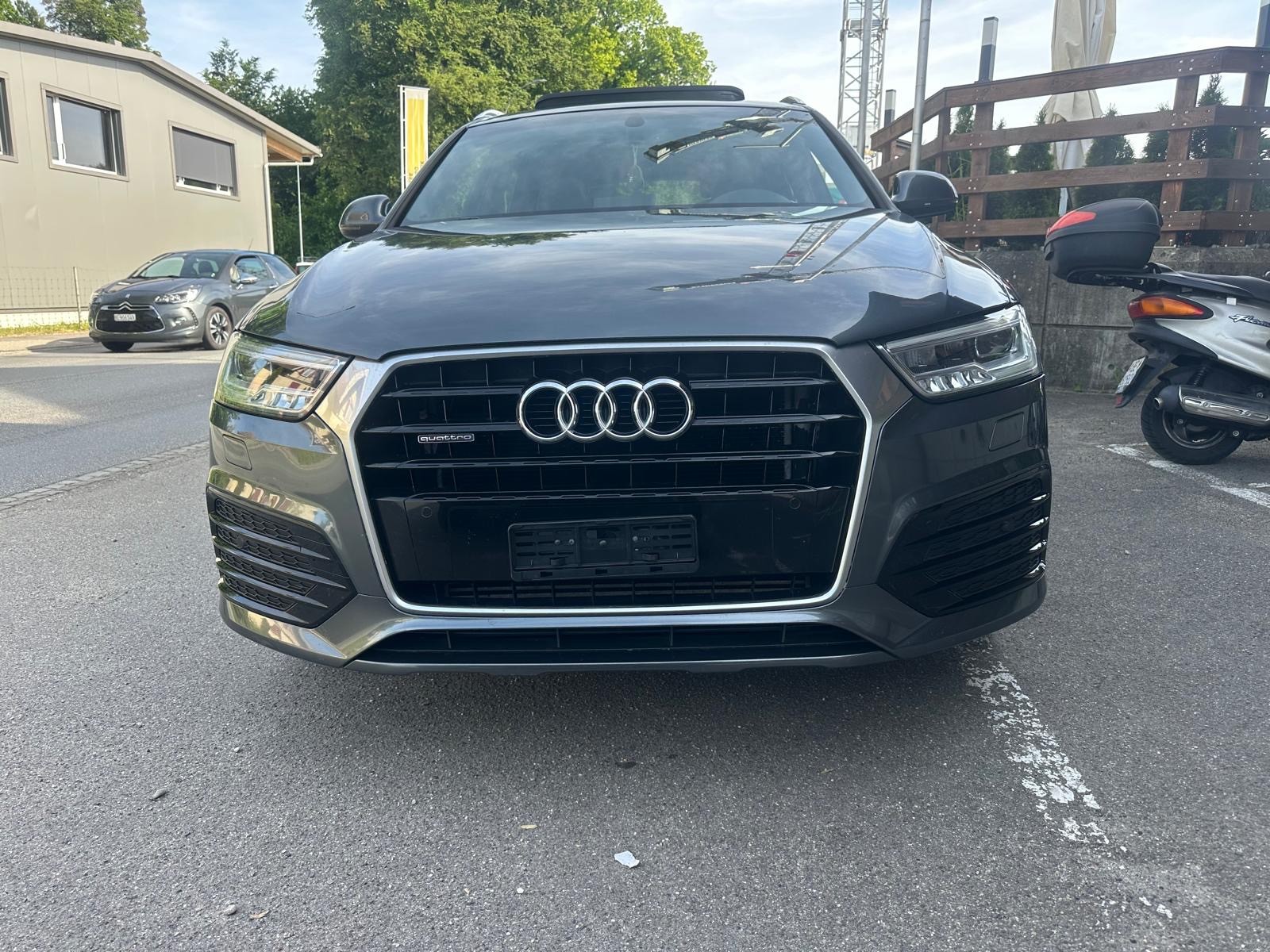 AUDI Q3 2.0 TFSI sport quattro S-tronic-image-4