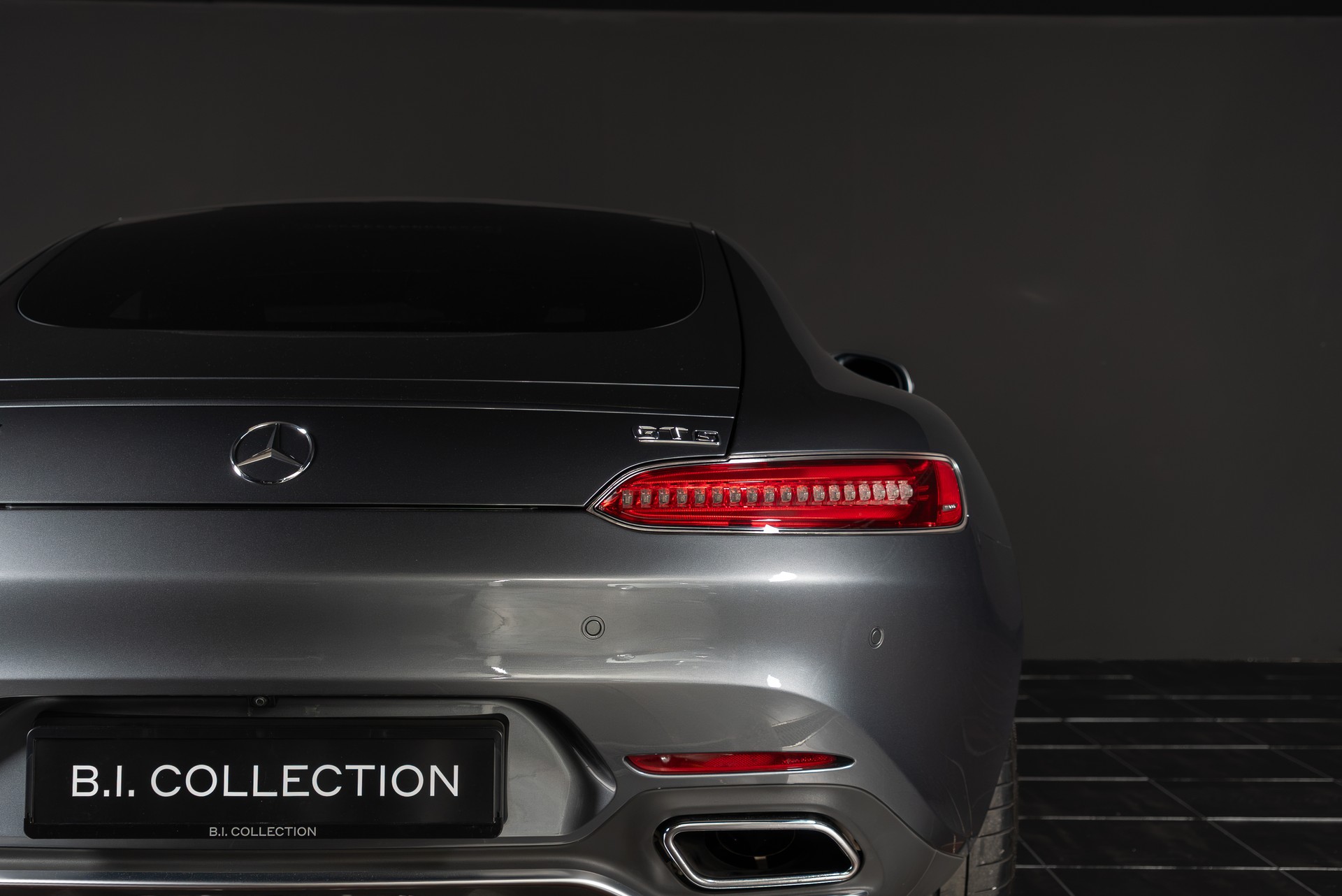 MERCEDES-BENZ AMG GT S Speedshift DCT-image-9
