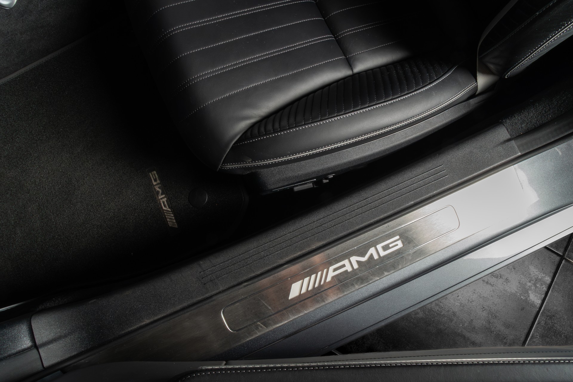 MERCEDES-BENZ AMG GT S Speedshift DCT-image-16