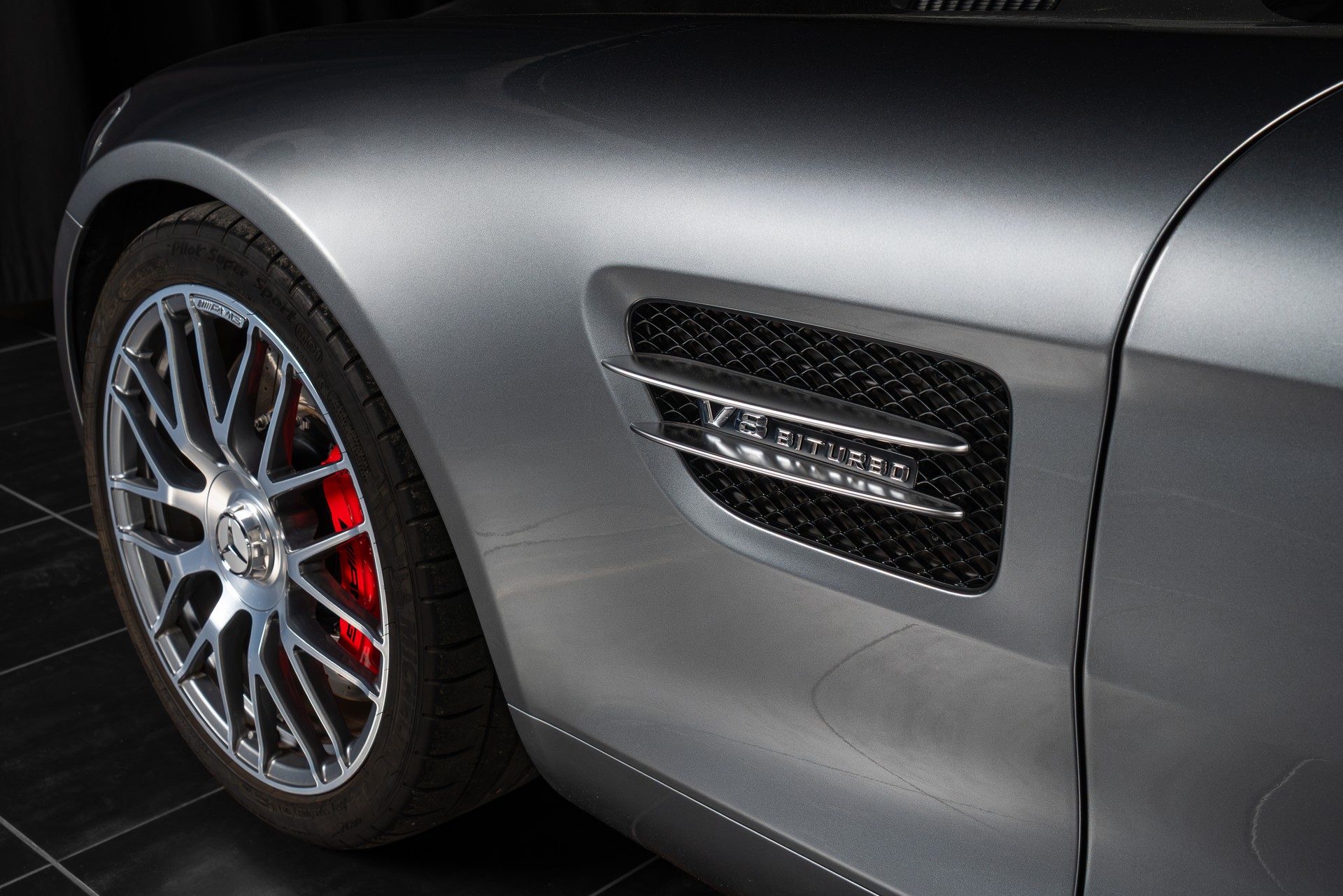 MERCEDES-BENZ AMG GT S Speedshift DCT-image-4