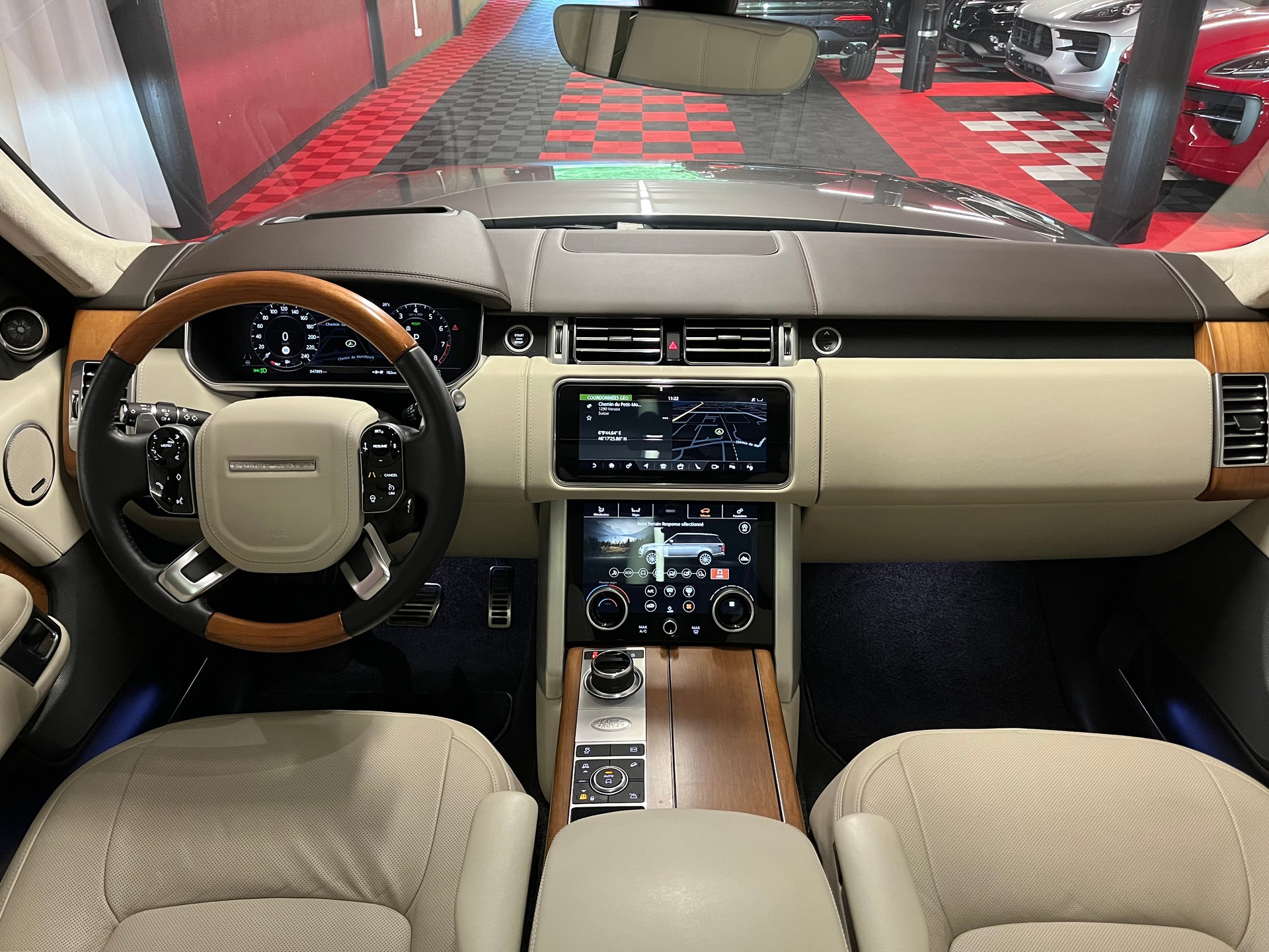 LAND ROVER Range Rover 2.0 Si4 P400e PHEV AutobiographyAutomatic-image-14