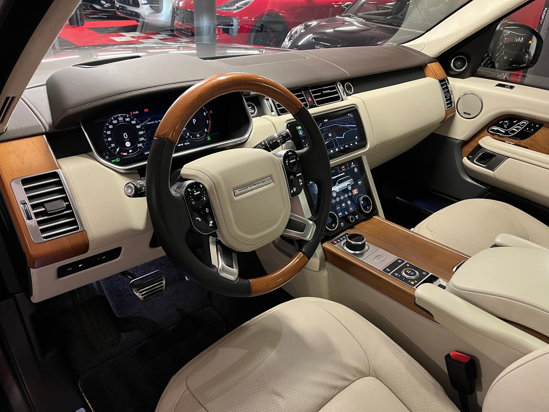 LAND ROVER Range Rover 2.0 Si4 P400e PHEV AutobiographyAutomatic-image-11
