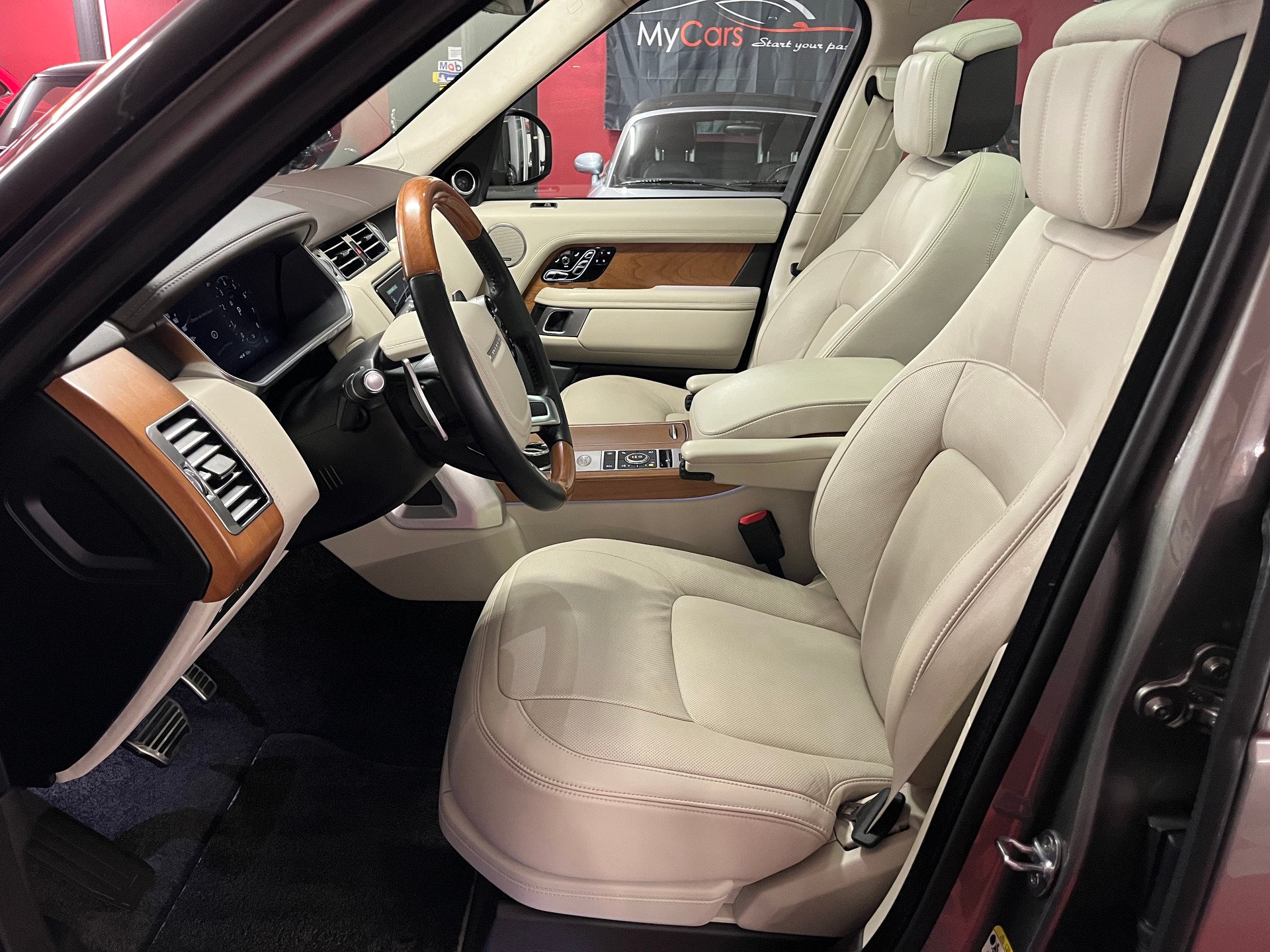LAND ROVER Range Rover 2.0 Si4 P400e PHEV AutobiographyAutomatic-image-12