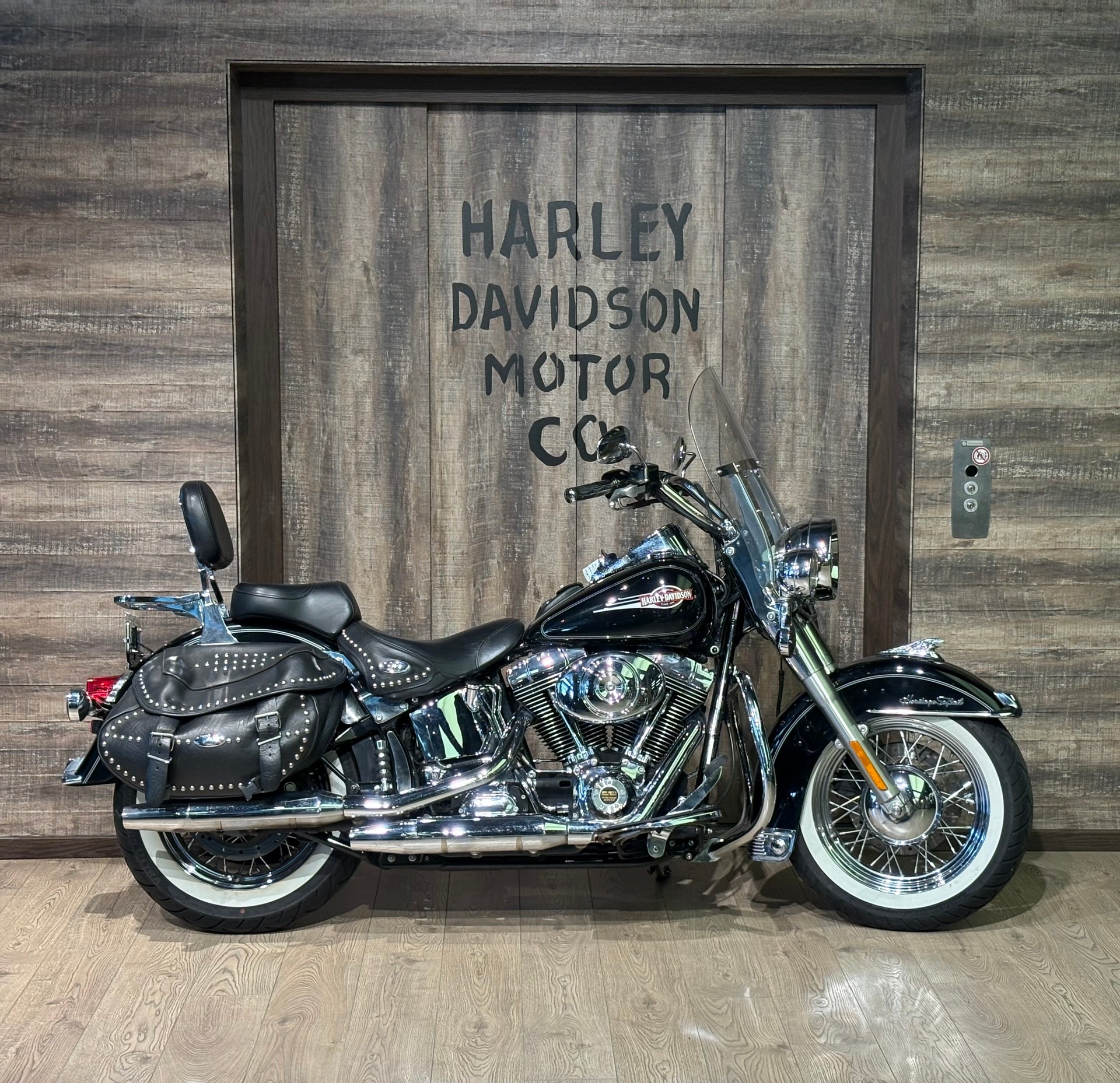 HARLEY-DAVIDSON FLSTCI Softail Classic
