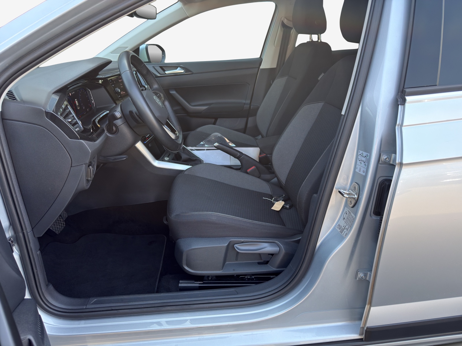 VW Taigo 1.0 TSI Life DSG-image-7