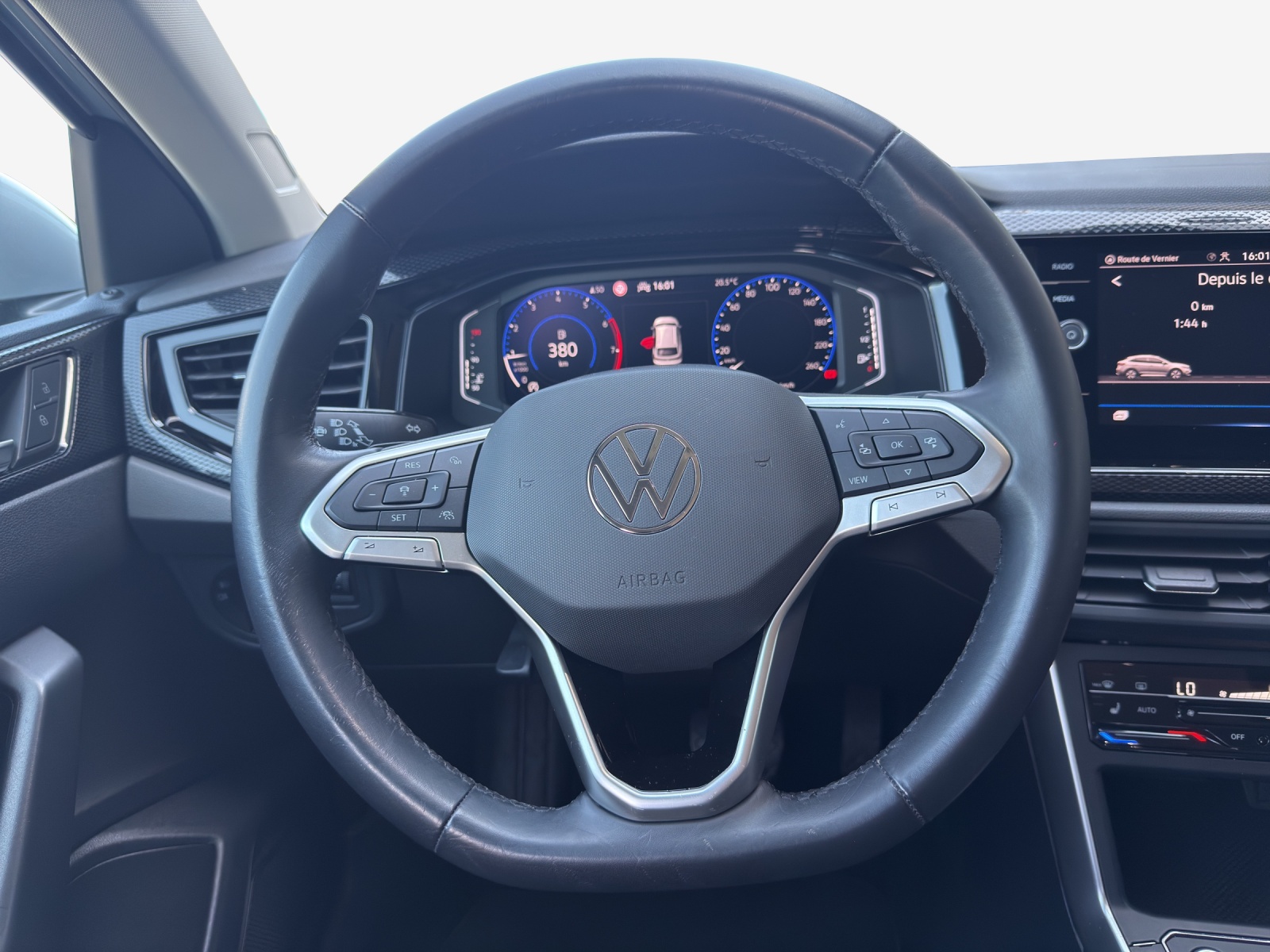 VW Taigo 1.0 TSI Life DSG-image-9