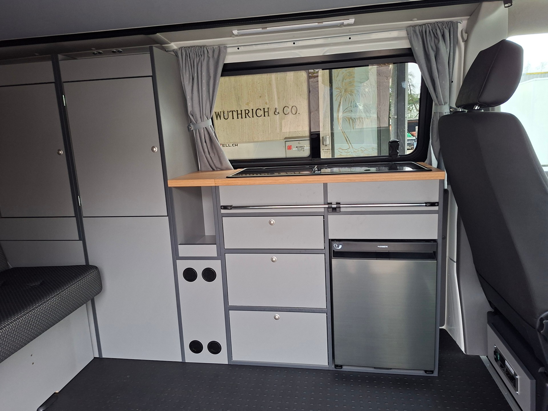 VW T6.1 2.0 TDI 150PS 4MOTION DSG MAREMONTI COMFORT CAMPER 5SITZE-image-8