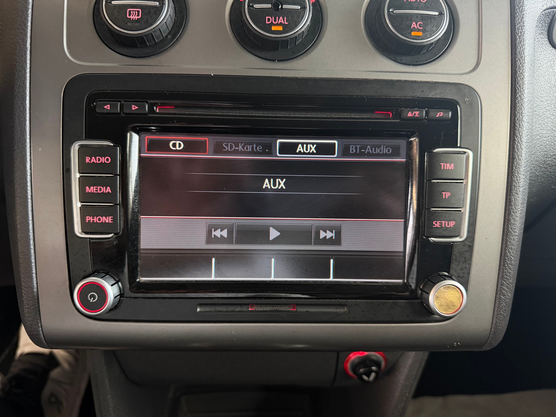 VW Touran 1.4 TSI Highline DSG | MFK 02.2024 | 7-Plätzer | Automat-image-14