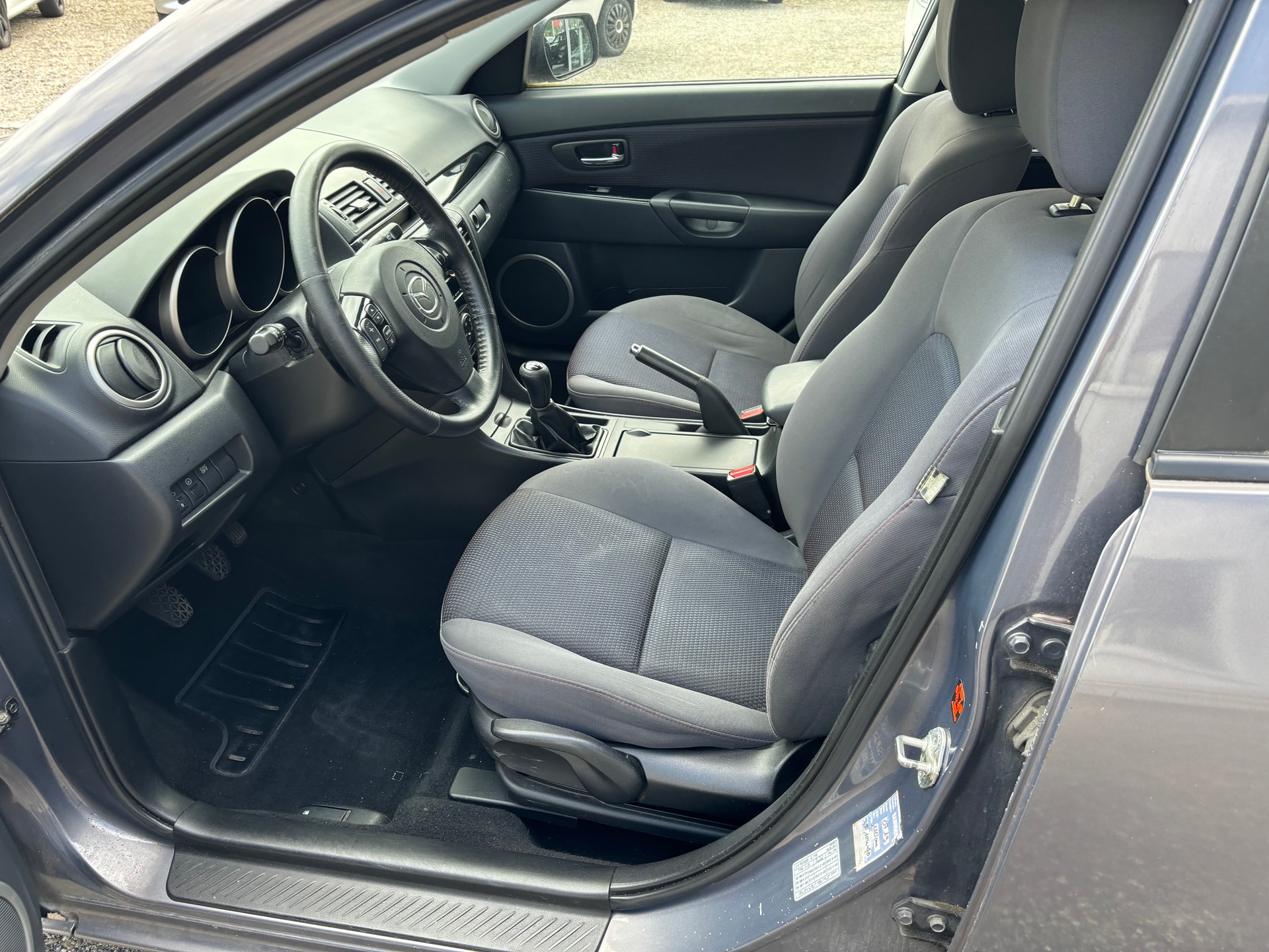 MAZDA 3 1.6 16V Exclusive-image-8