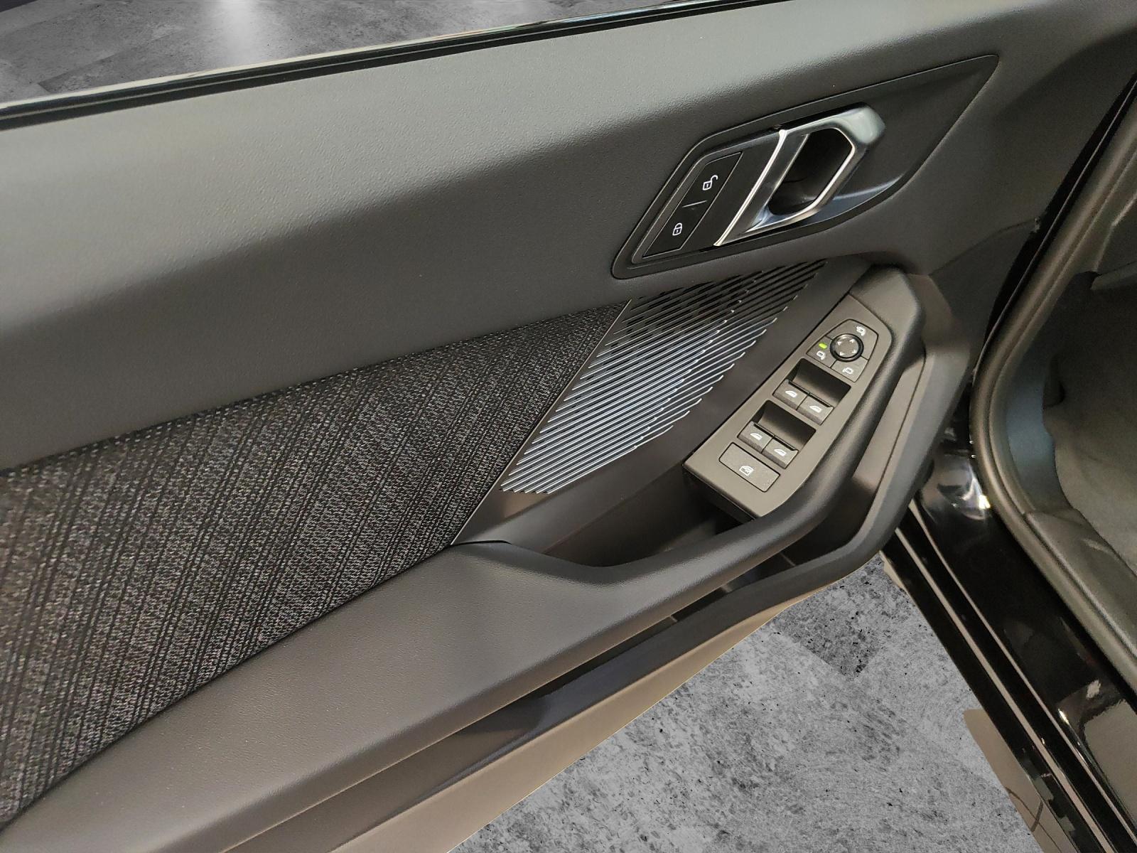 BMW 116-image-14