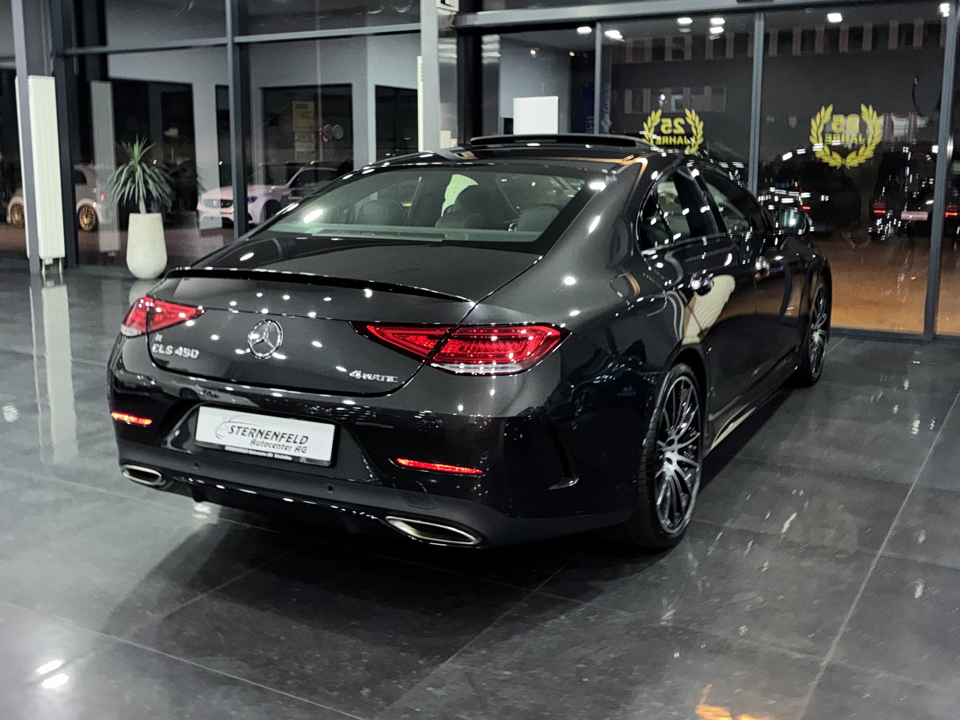 MERCEDES-BENZ CLS 450 4Matic AMG Line 9G-Tronic-image-4