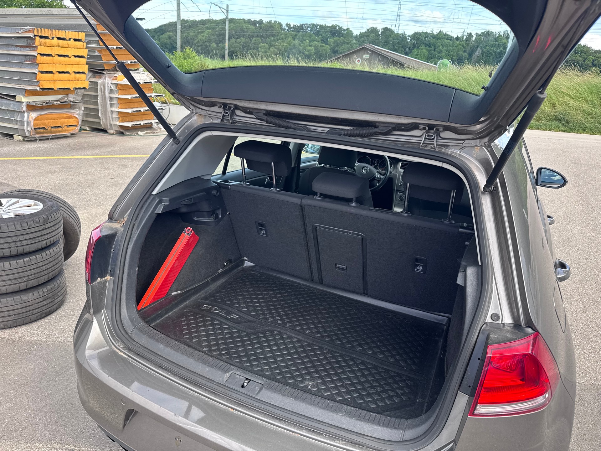VW Golf 2.0 TDI Comfortline 4Motion-image-21