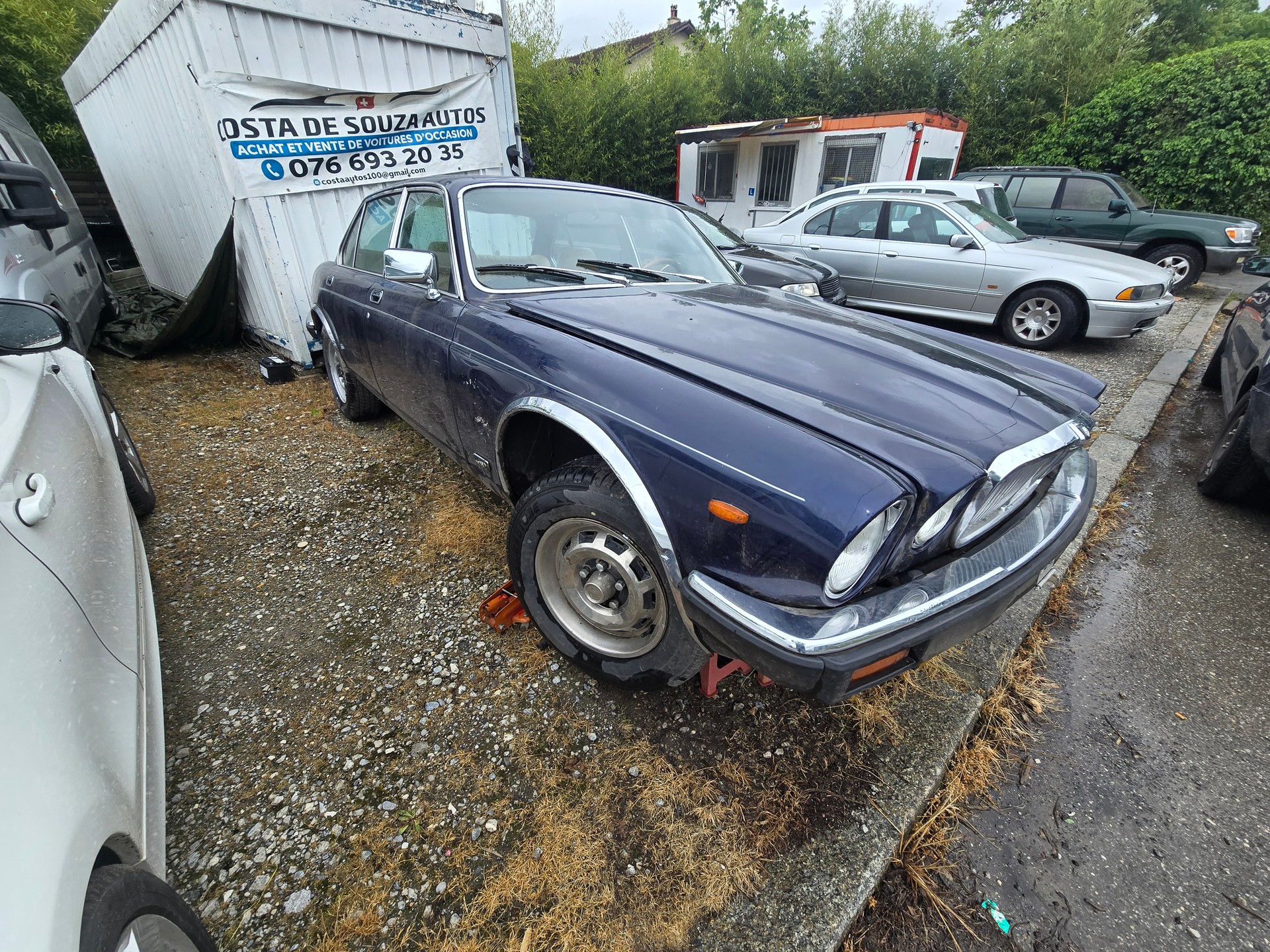 JAGUAR XJ6 4.2 Swiss-image-1