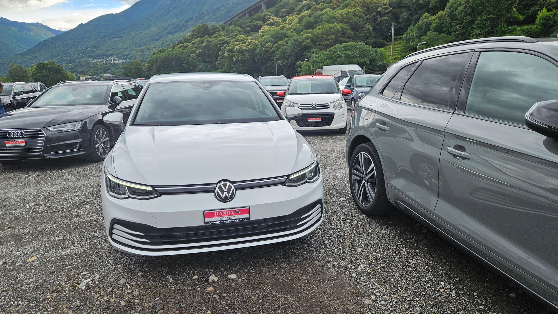 VW Golf 1.0 eTSI mHEV ACTLife DSG-image-0