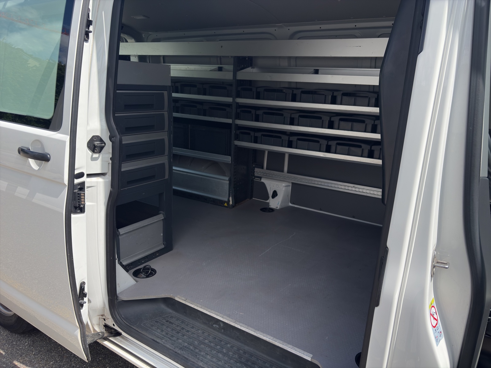 VW T6.1 Kaw. 3400 2.0 TDI 150-image-11