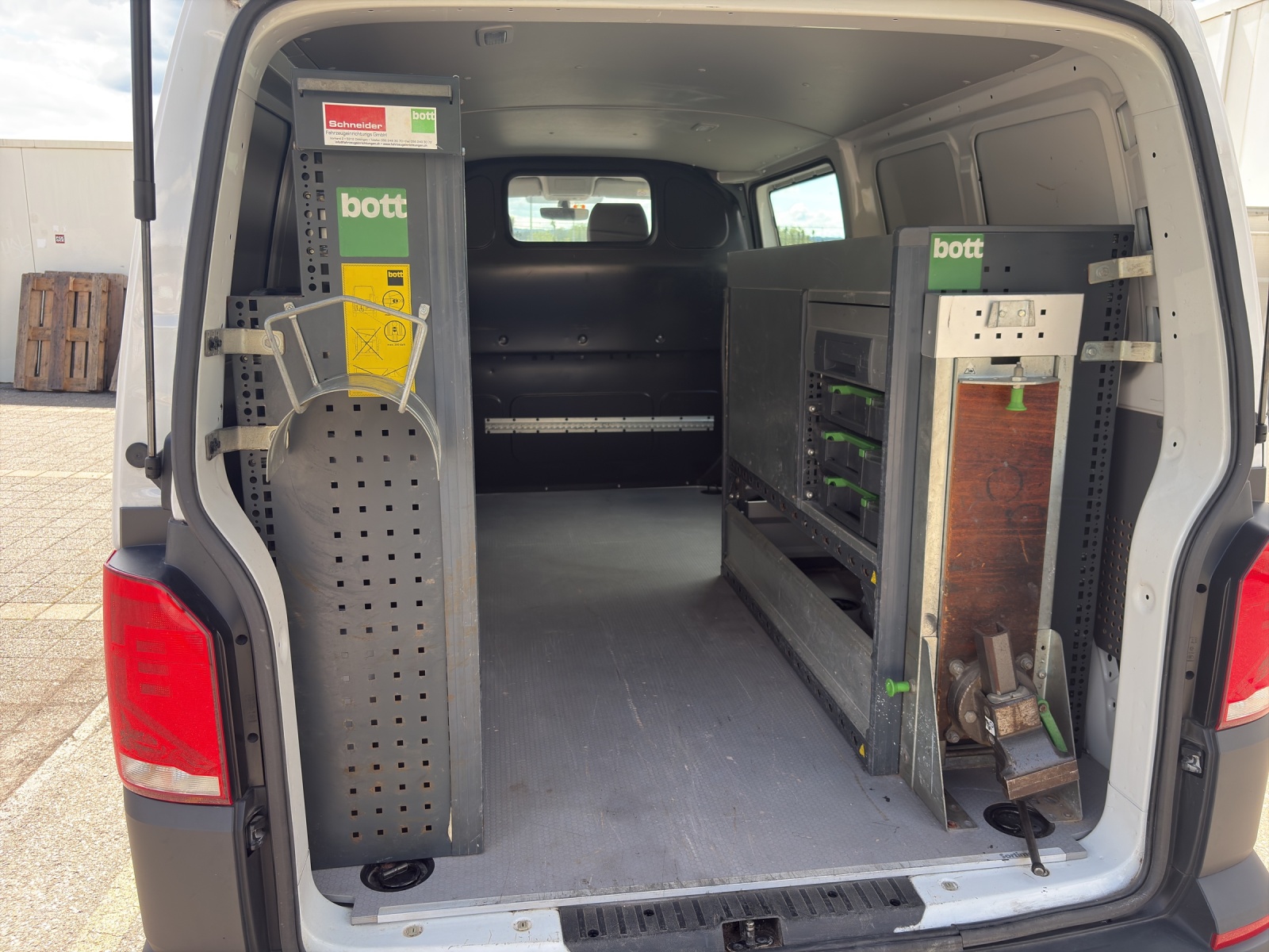 VW T6.1 Kaw. 3400 2.0 TDI 150-image-12
