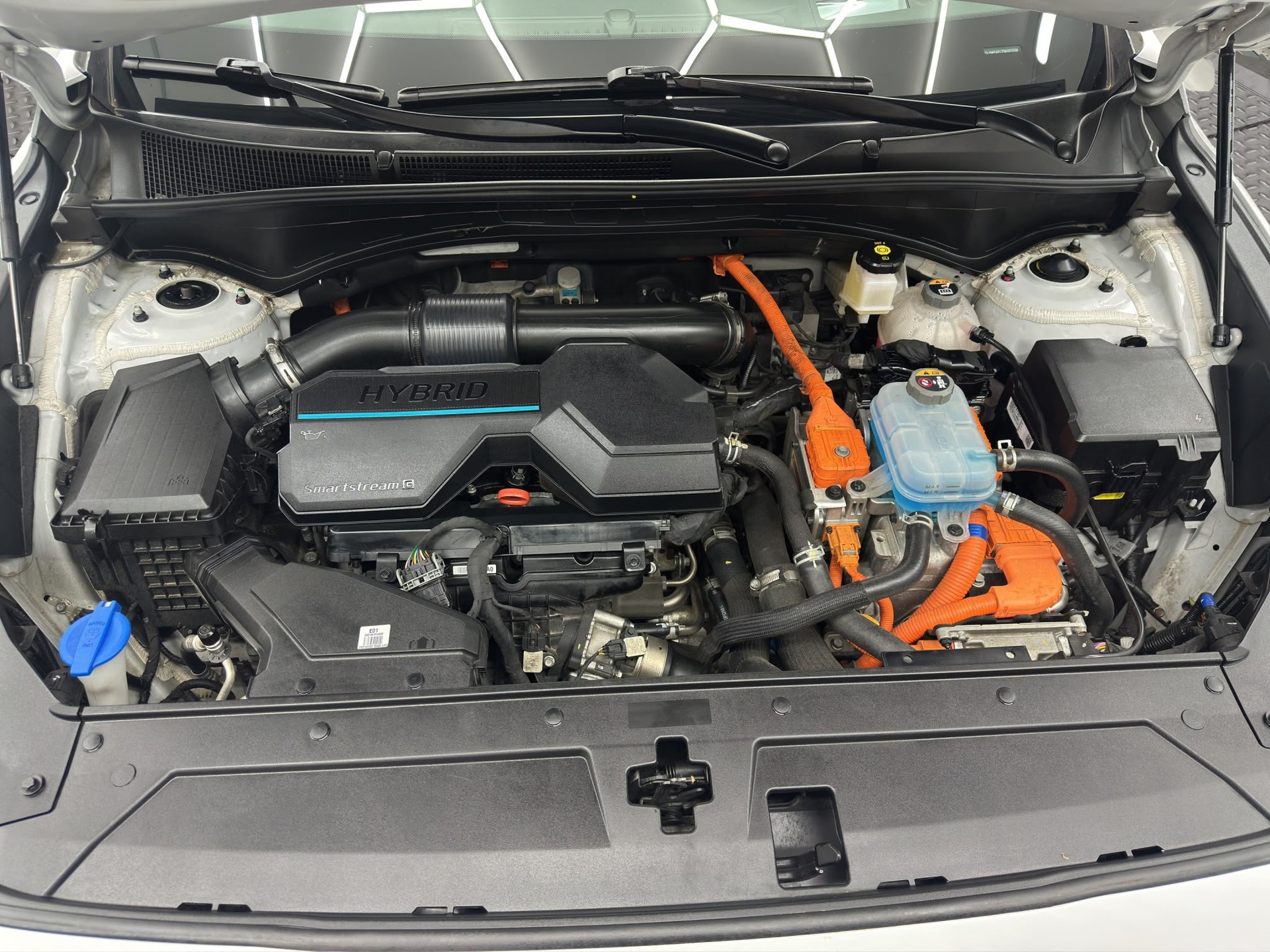 HYUNDAI Santa Fe 1.6 T-GDi PHEV Vertex 4WD Automatic-image-17