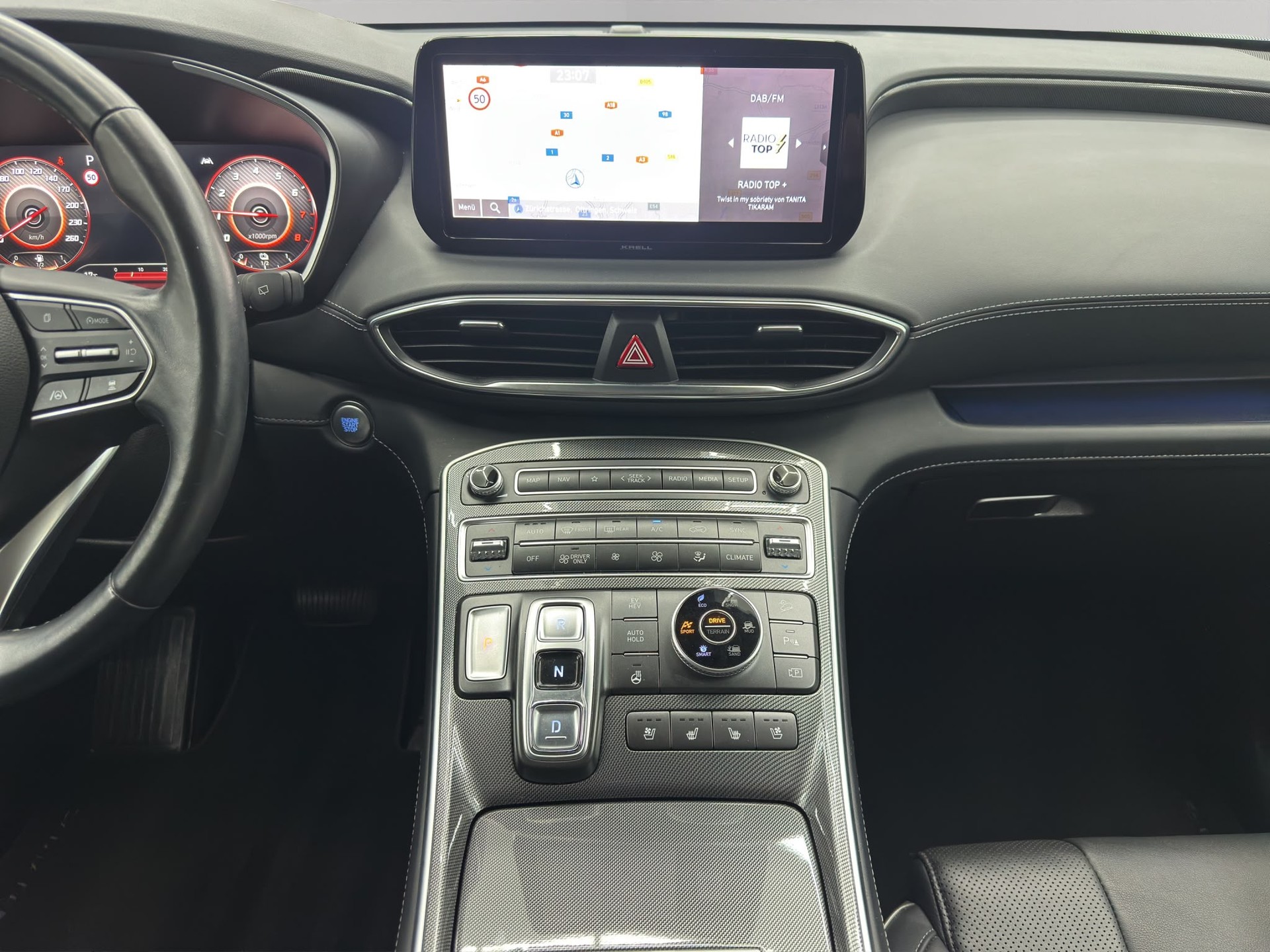 HYUNDAI Santa Fe 1.6 T-GDi PHEV Vertex 4WD Automatic-image-14