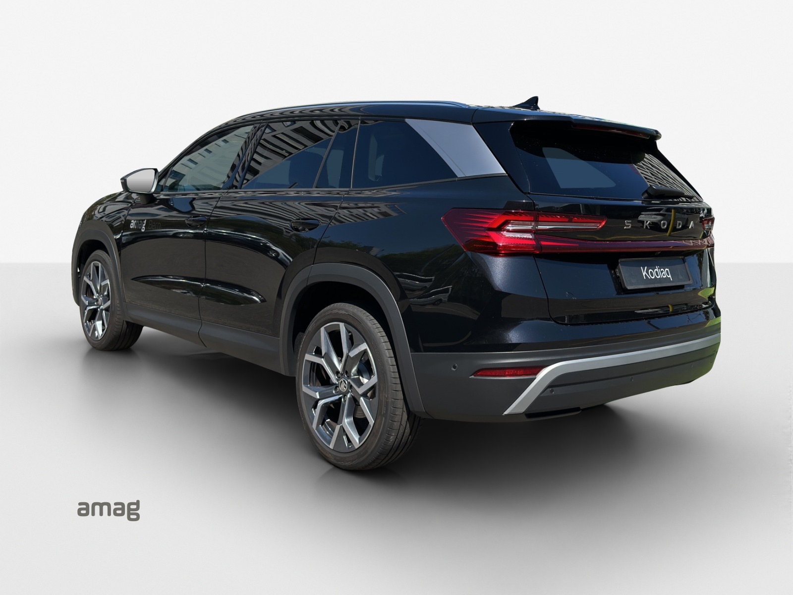 SKODA Kodiaq 2.0 TDI Selection 4x4-image-2